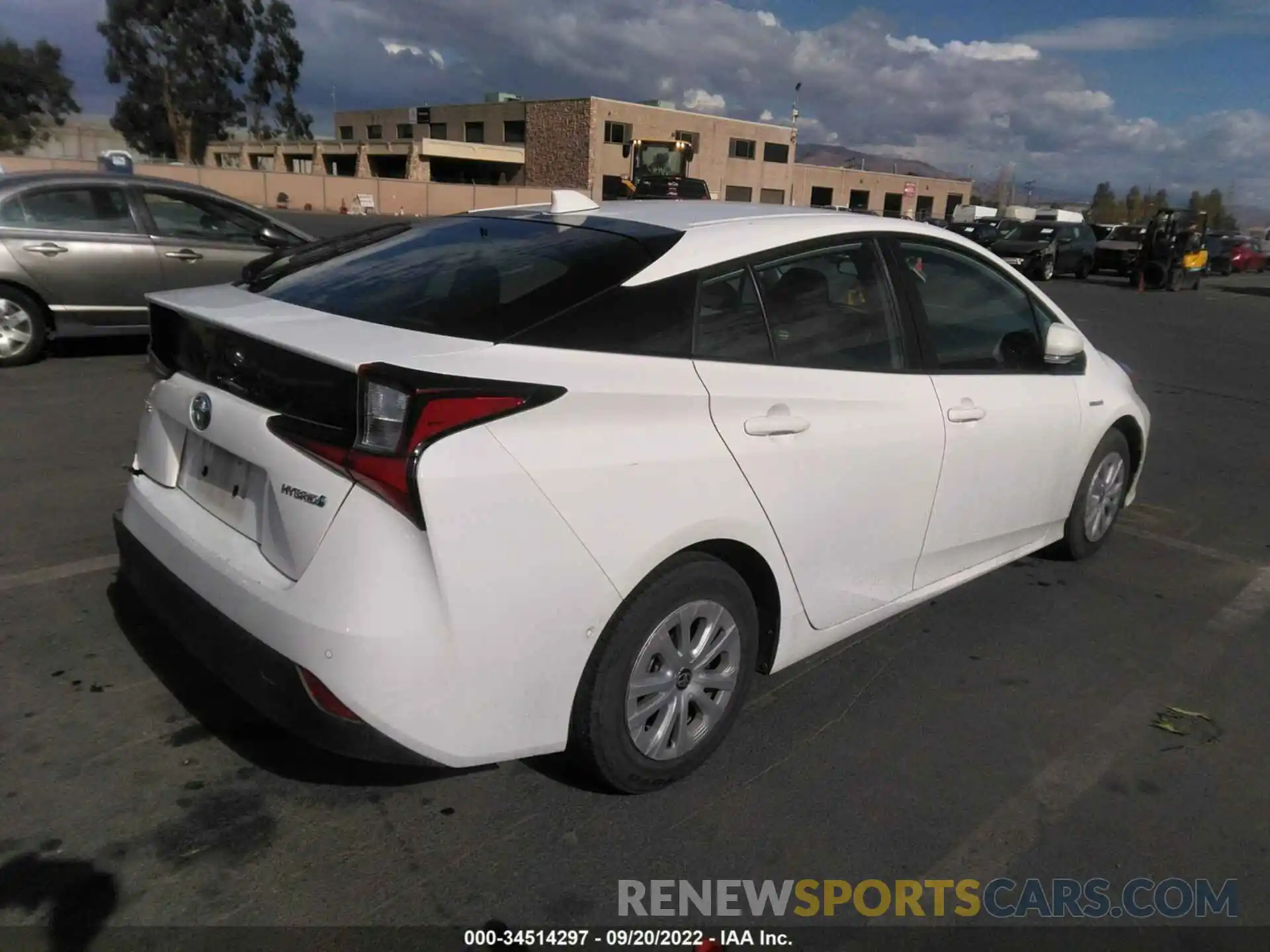 4 Photograph of a damaged car JTDKAMFU4M3148177 TOYOTA PRIUS 2021