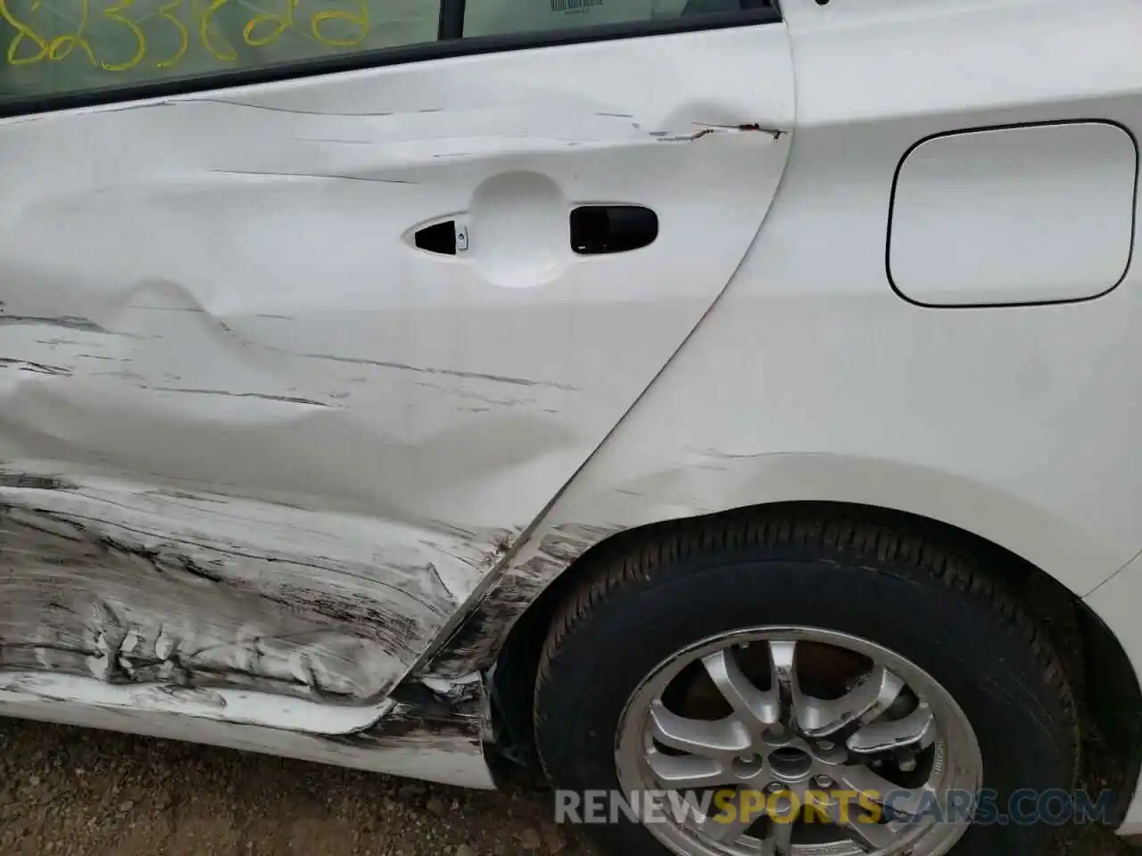 10 Photograph of a damaged car JTDKAMFU4M3149698 TOYOTA PRIUS 2021