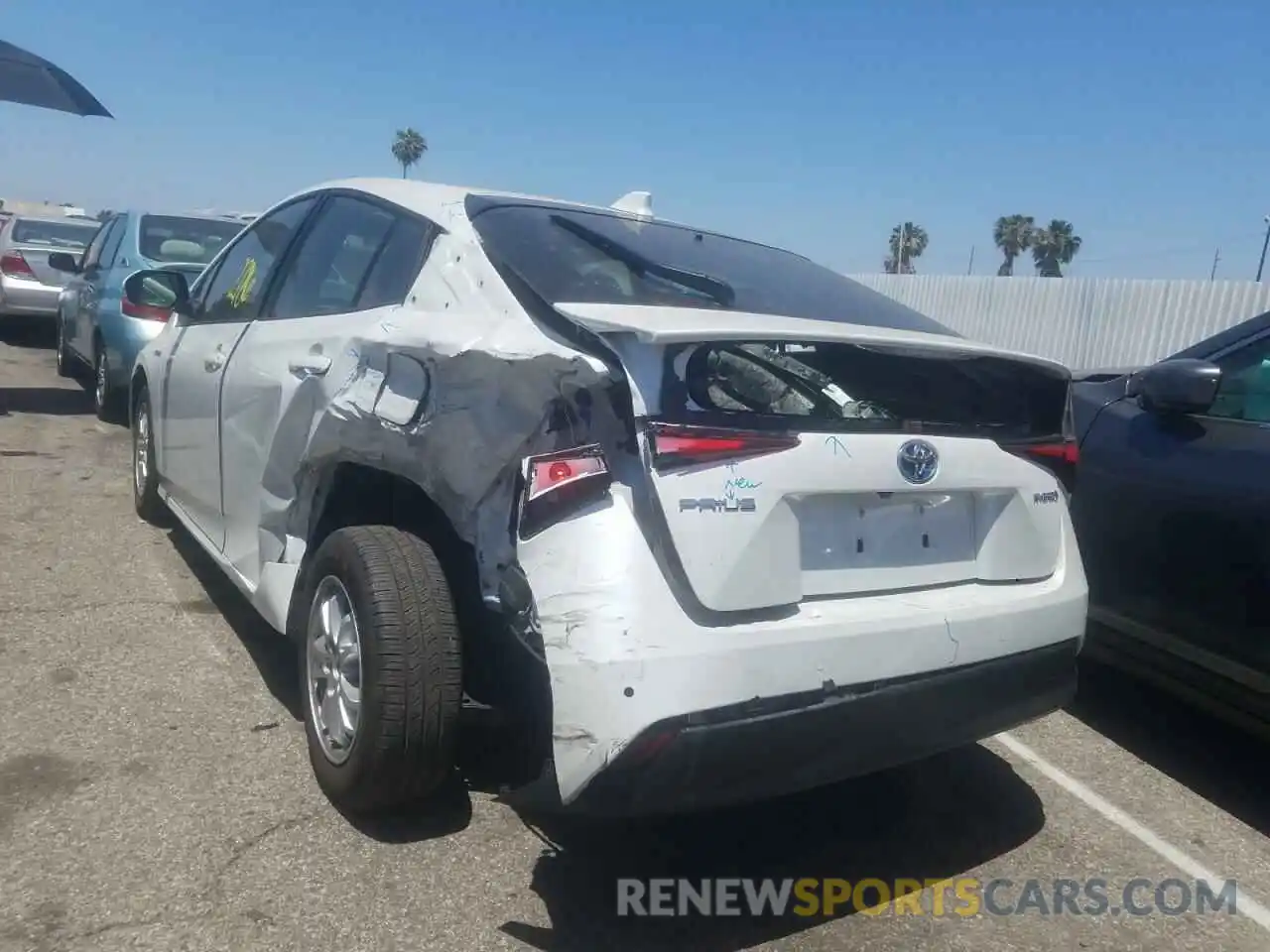 3 Photograph of a damaged car JTDKAMFU5M3131677 TOYOTA PRIUS 2021