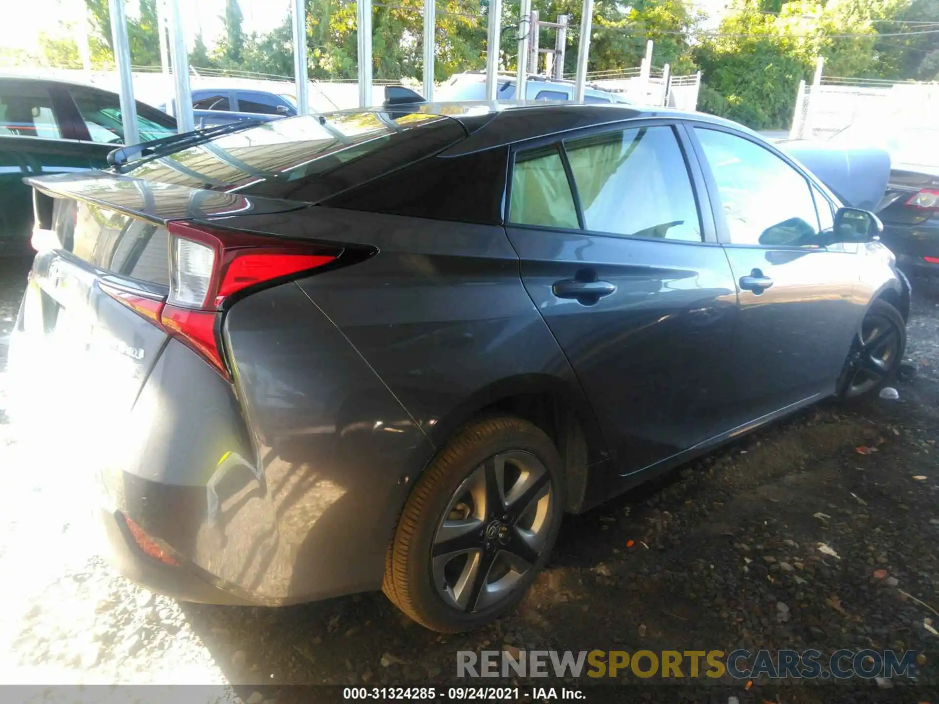 4 Photograph of a damaged car JTDKAMFU5M3131940 TOYOTA PRIUS 2021