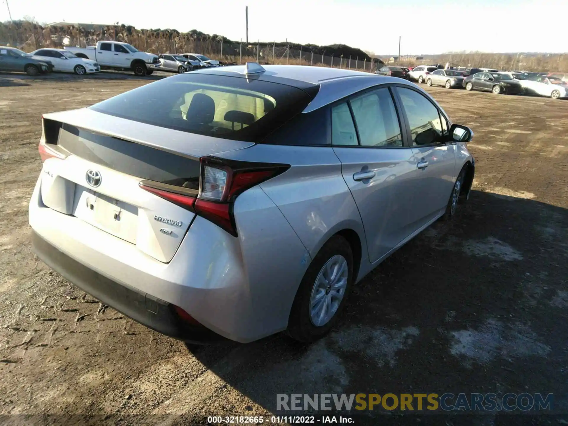 4 Фотография поврежденного автомобиля JTDKAMFU5M3142436 TOYOTA PRIUS 2021