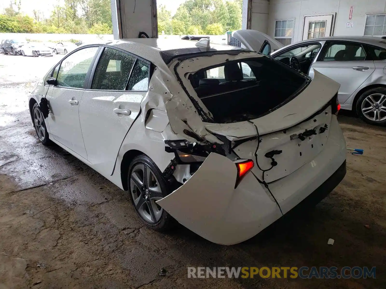 3 Photograph of a damaged car JTDKAMFU5M3143859 TOYOTA PRIUS 2021