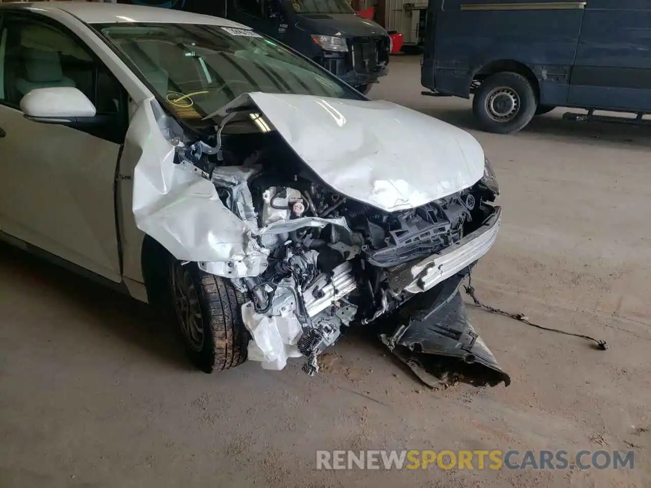 9 Photograph of a damaged car JTDKAMFU6M3141103 TOYOTA PRIUS 2021