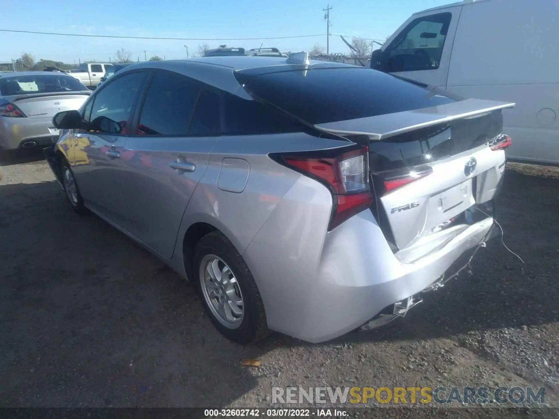 3 Photograph of a damaged car JTDKAMFU6M3145118 TOYOTA PRIUS 2021