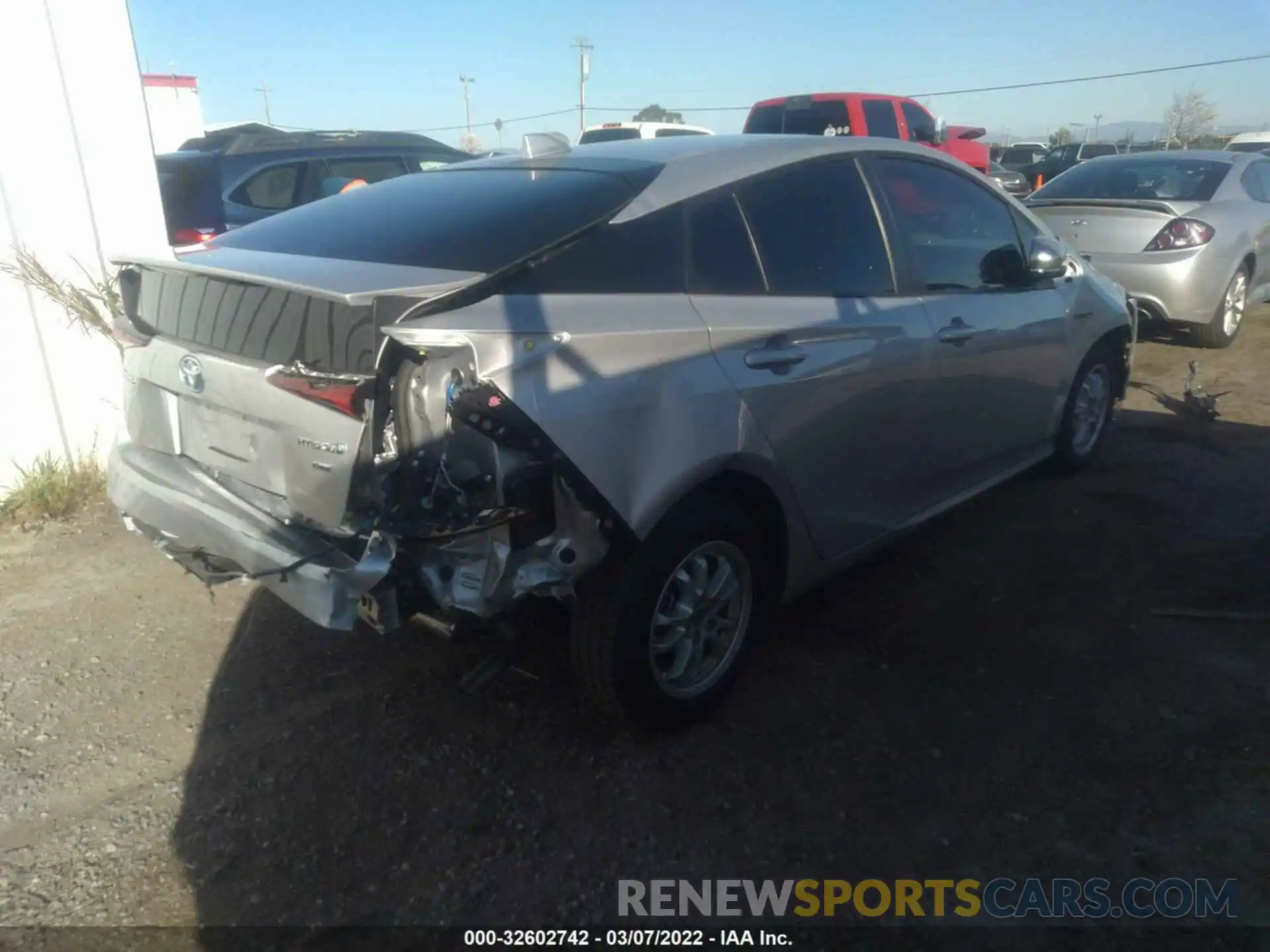 4 Photograph of a damaged car JTDKAMFU6M3145118 TOYOTA PRIUS 2021