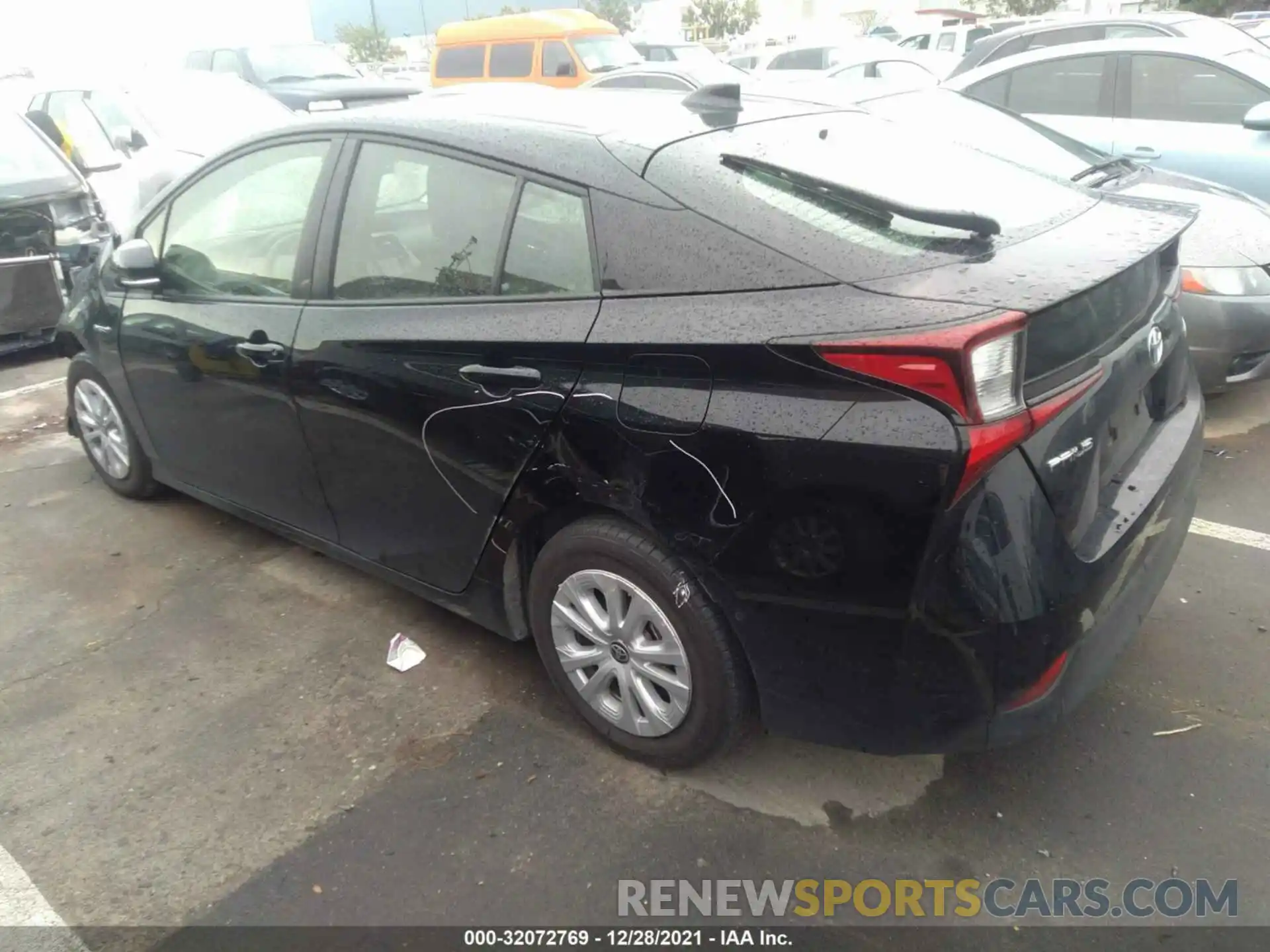 3 Photograph of a damaged car JTDKAMFU6M3149010 TOYOTA PRIUS 2021