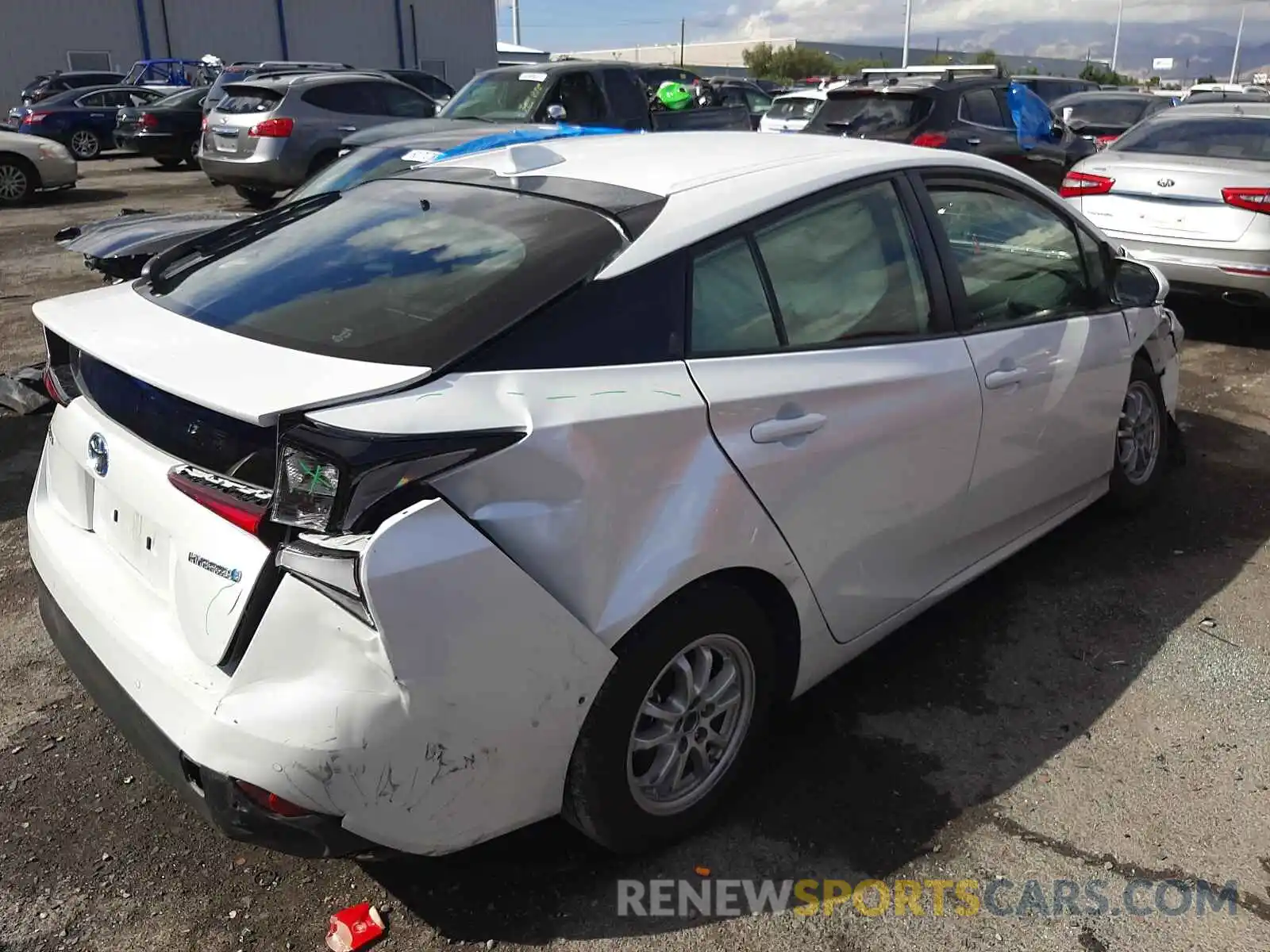 4 Photograph of a damaged car JTDKAMFU7M3128814 TOYOTA PRIUS 2021