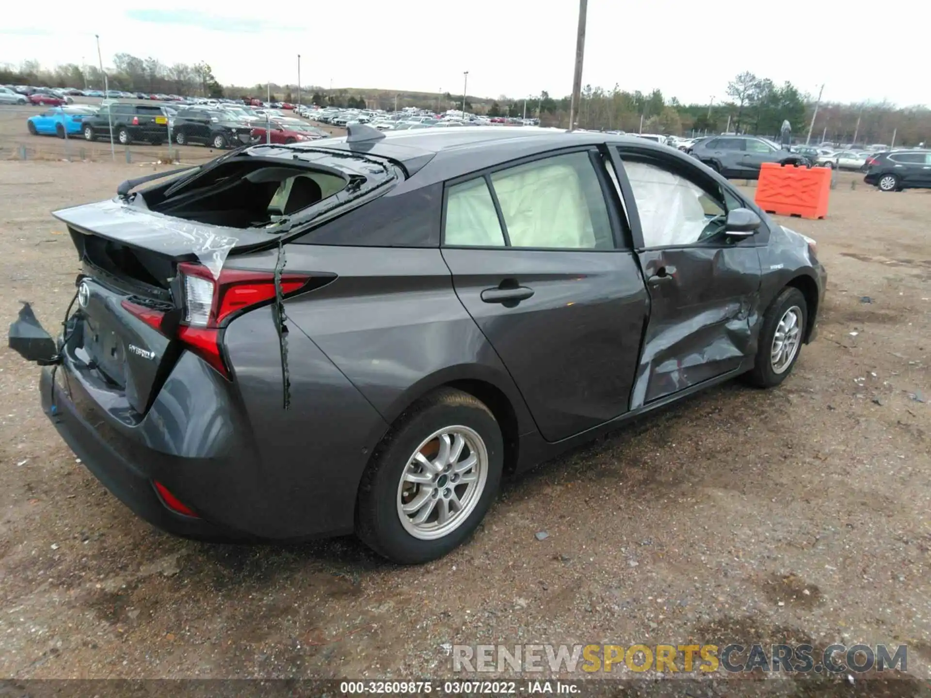 4 Photograph of a damaged car JTDKAMFU7M3147959 TOYOTA PRIUS 2021