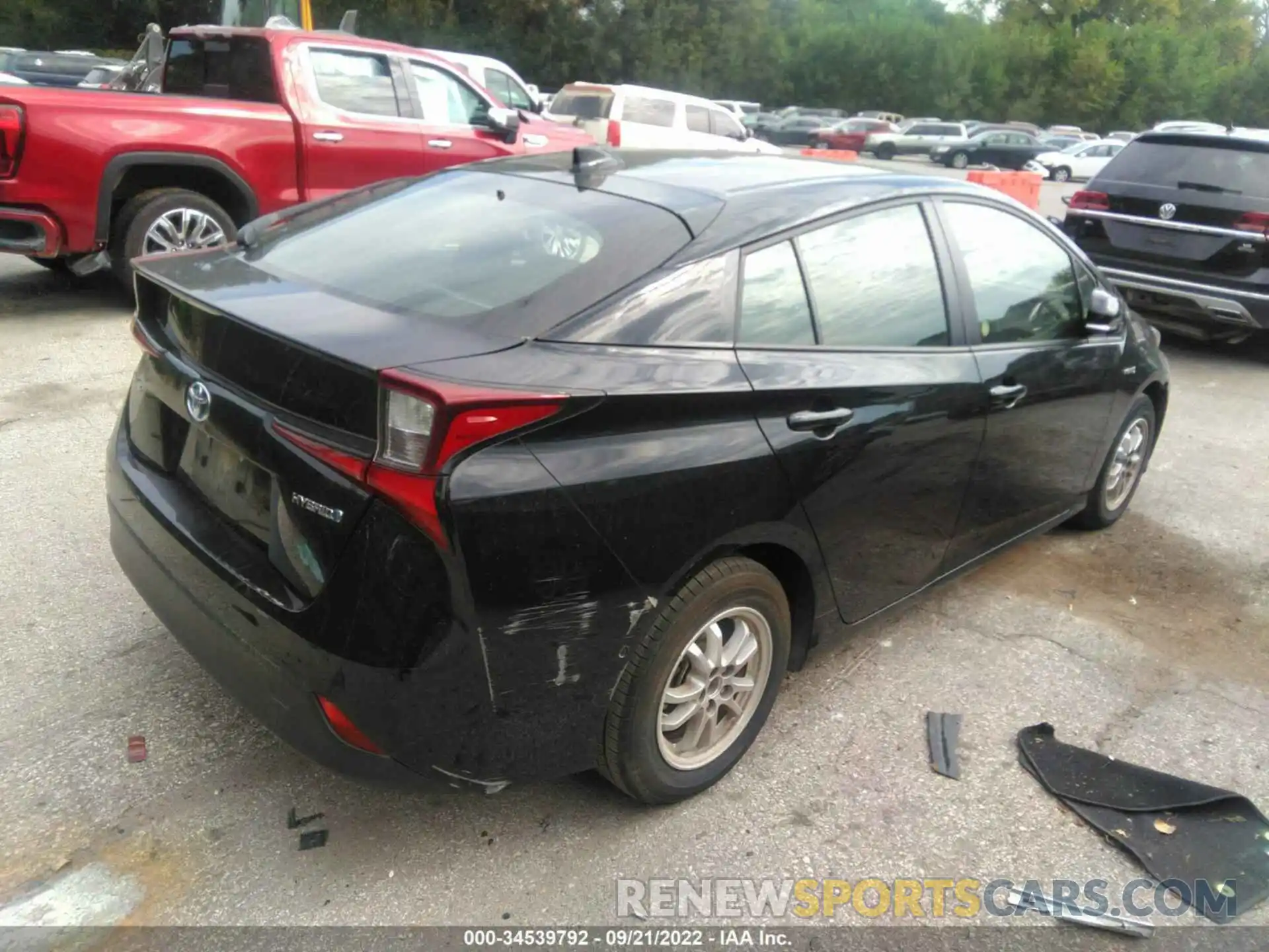 4 Photograph of a damaged car JTDKAMFU7M3149906 TOYOTA PRIUS 2021