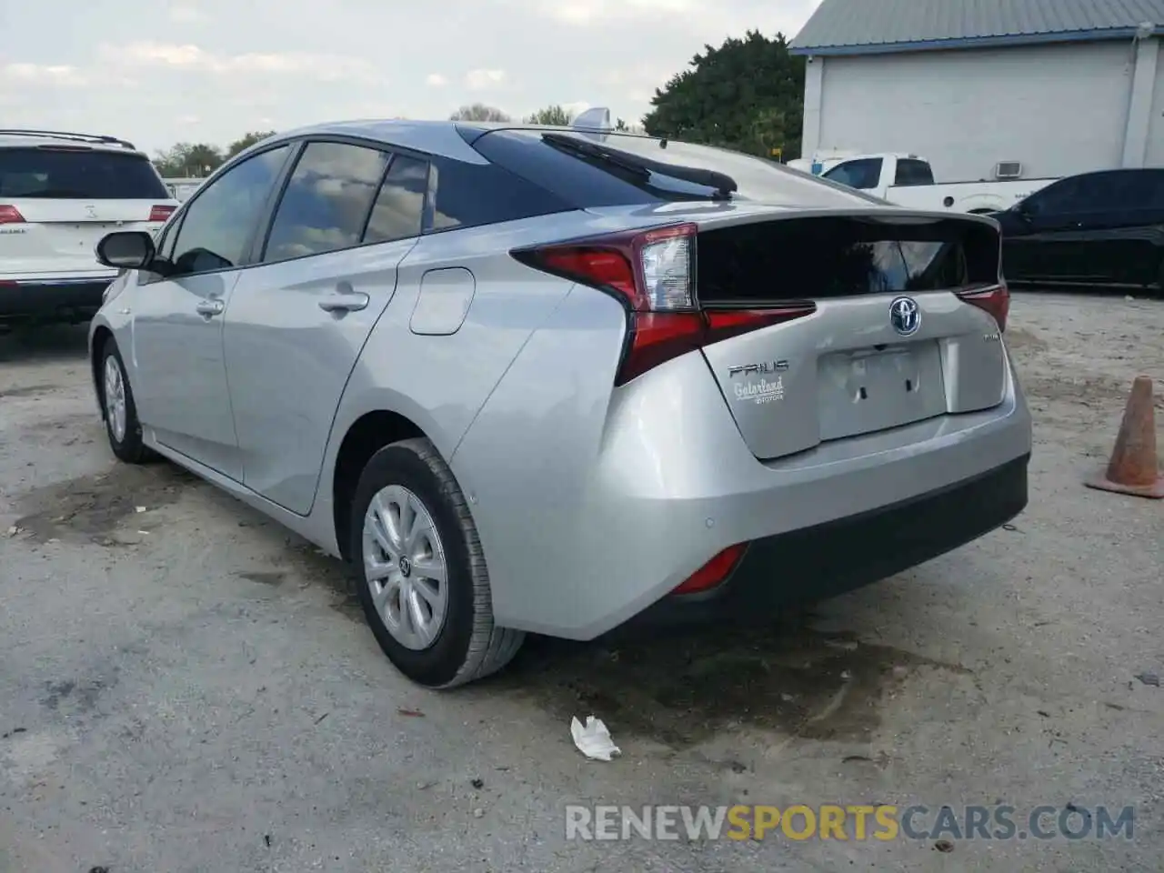 3 Photograph of a damaged car JTDKAMFU8M3142379 TOYOTA PRIUS 2021