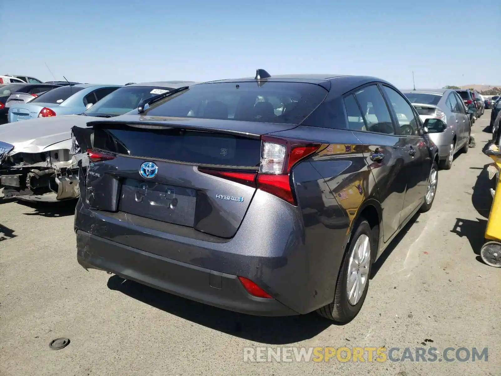 4 Photograph of a damaged car JTDKAMFU8M3144231 TOYOTA PRIUS 2021