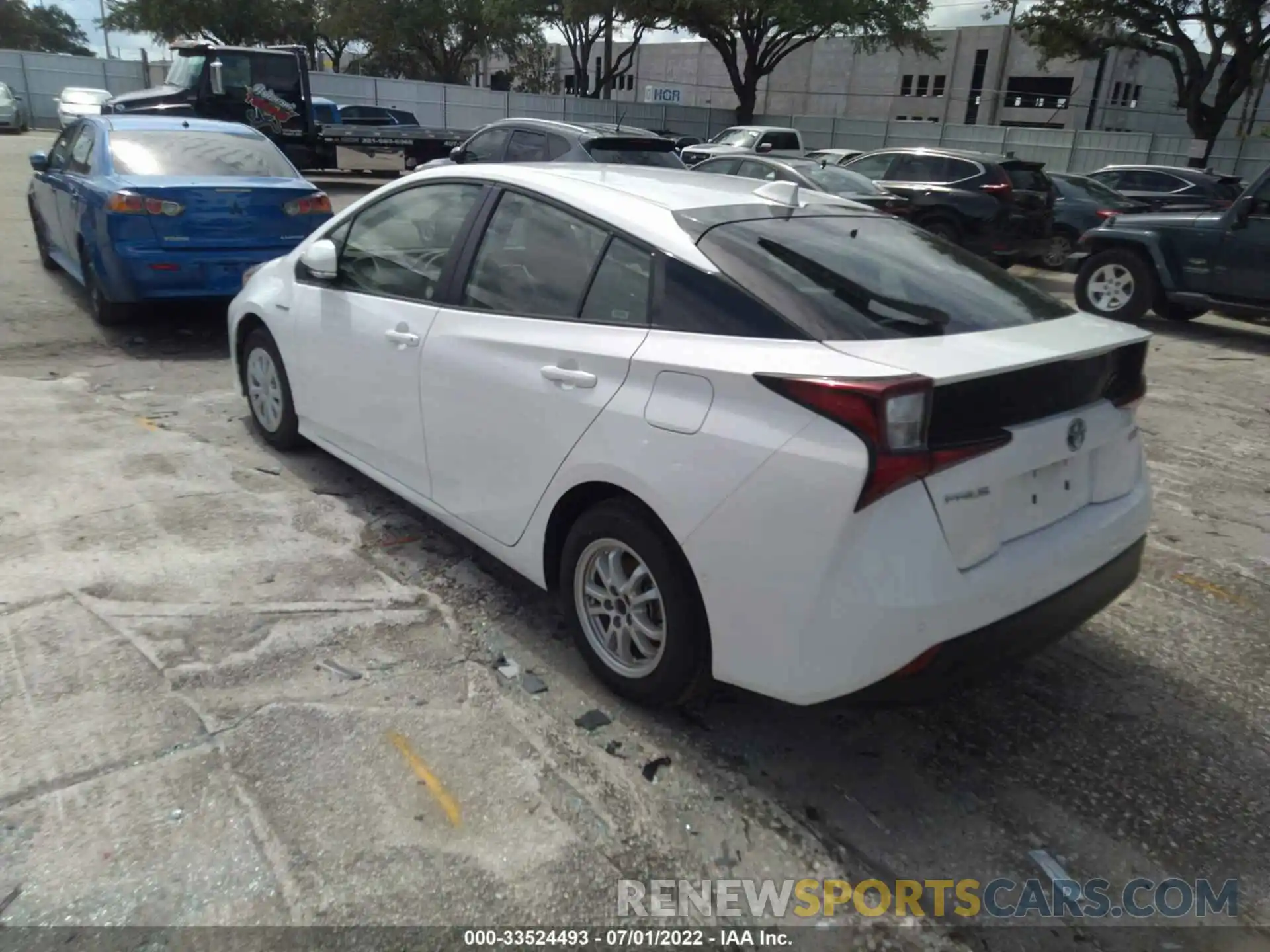 3 Photograph of a damaged car JTDKAMFU8M3148392 TOYOTA PRIUS 2021