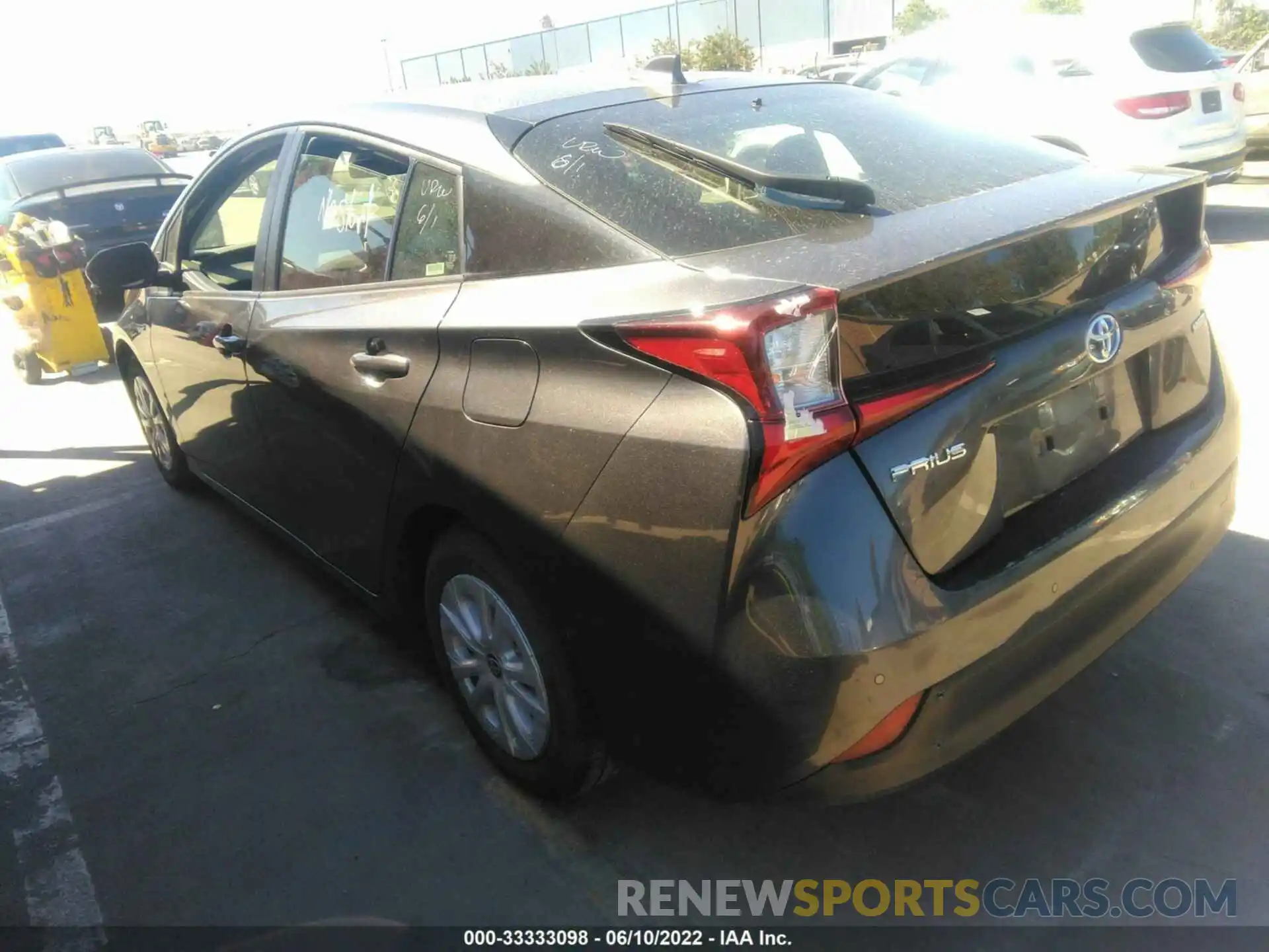 3 Photograph of a damaged car JTDKAMFU8M3148523 TOYOTA PRIUS 2021