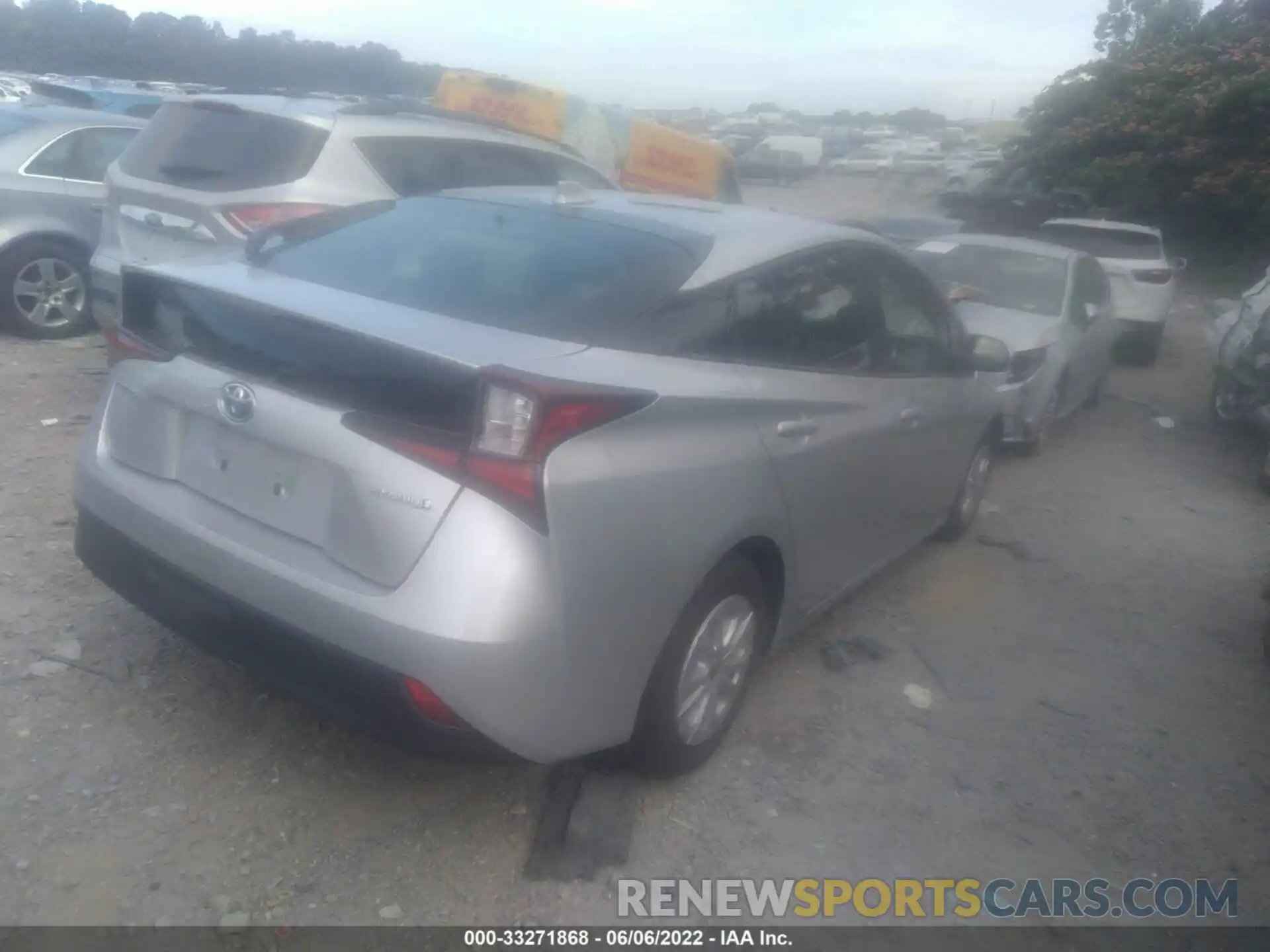 4 Photograph of a damaged car JTDKAMFU8M3149820 TOYOTA PRIUS 2021