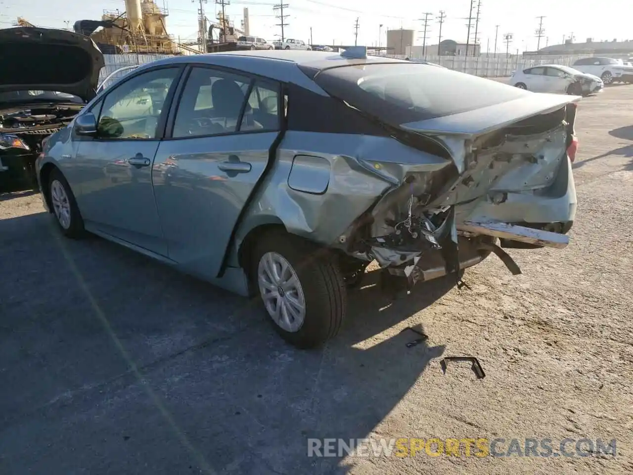 3 Photograph of a damaged car JTDKAMFU8M3152586 TOYOTA PRIUS 2021