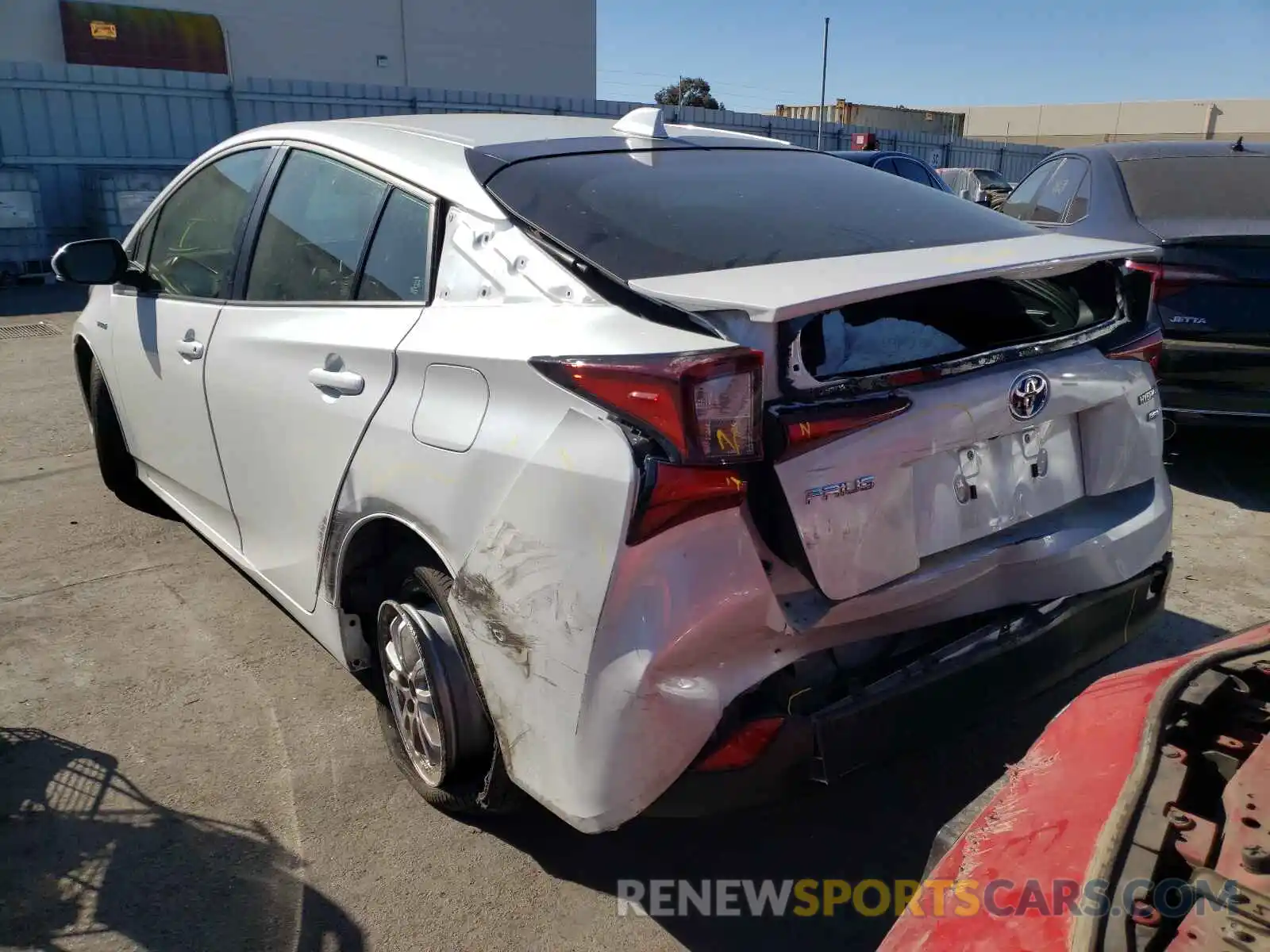 3 Photograph of a damaged car JTDKAMFU9M3133318 TOYOTA PRIUS 2021