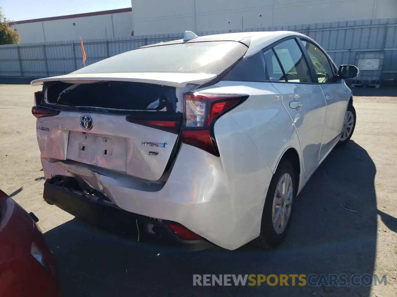 4 Photograph of a damaged car JTDKAMFU9M3133318 TOYOTA PRIUS 2021