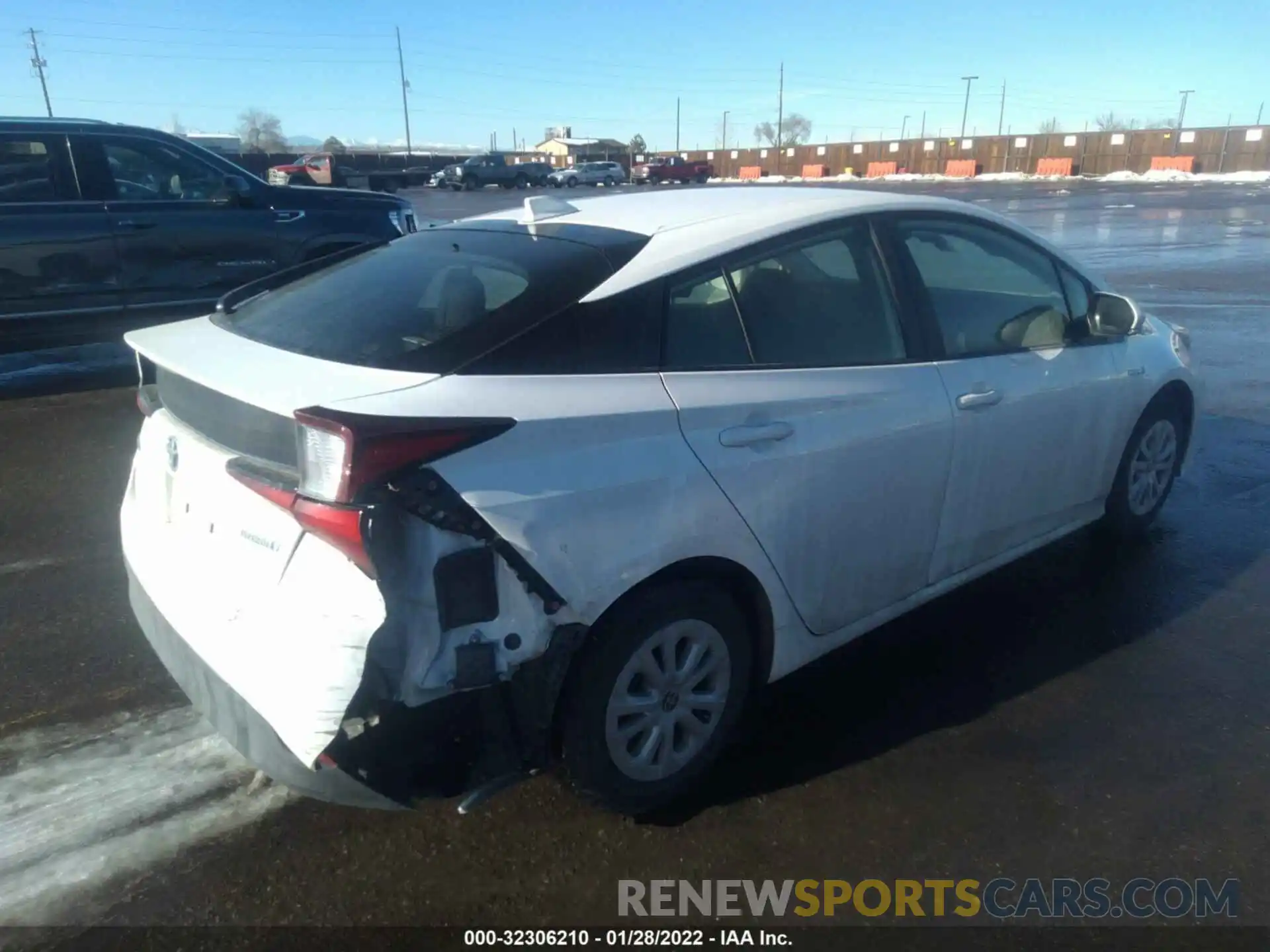 4 Photograph of a damaged car JTDKAMFU9M3141080 TOYOTA PRIUS 2021