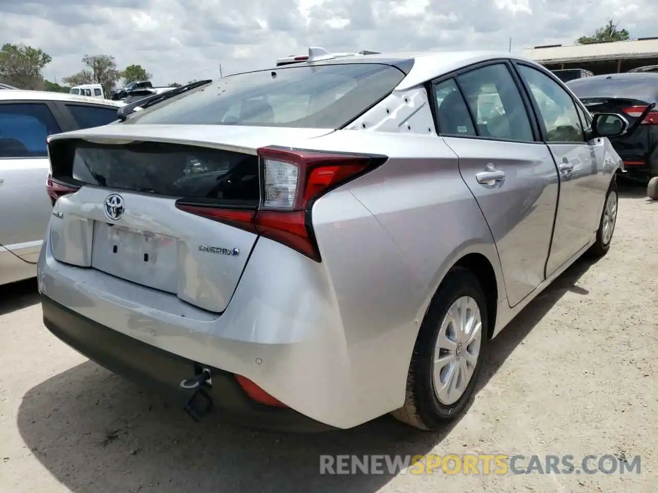 4 Photograph of a damaged car JTDKAMFU9M3151334 TOYOTA PRIUS 2021