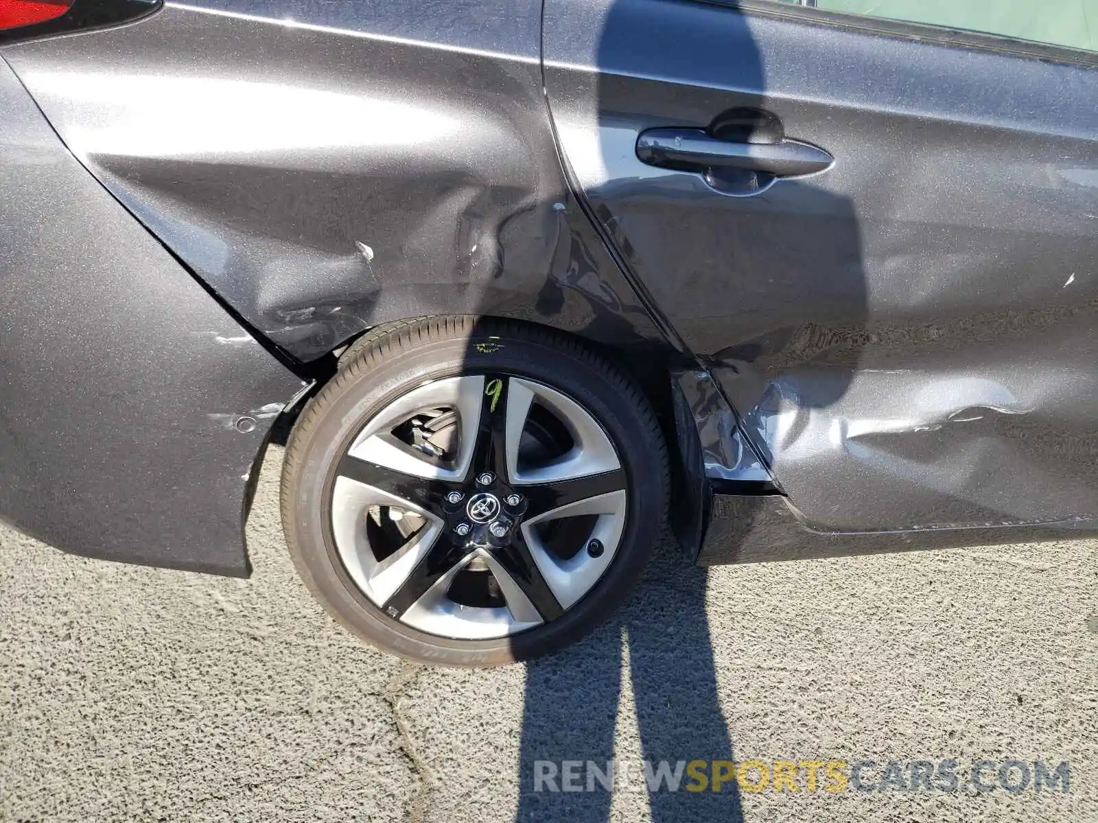 9 Photograph of a damaged car JTDKAMFUXM3126846 TOYOTA PRIUS 2021