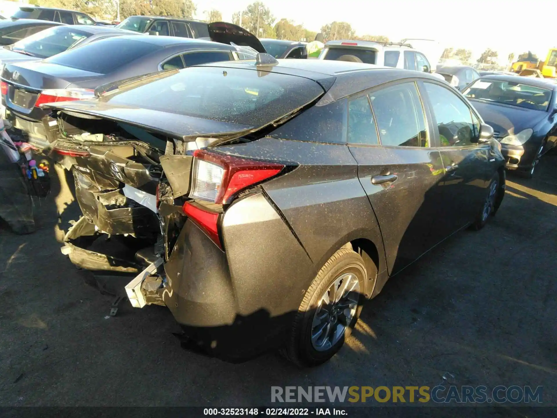 4 Photograph of a damaged car JTDKAMFUXM3132260 TOYOTA PRIUS 2021