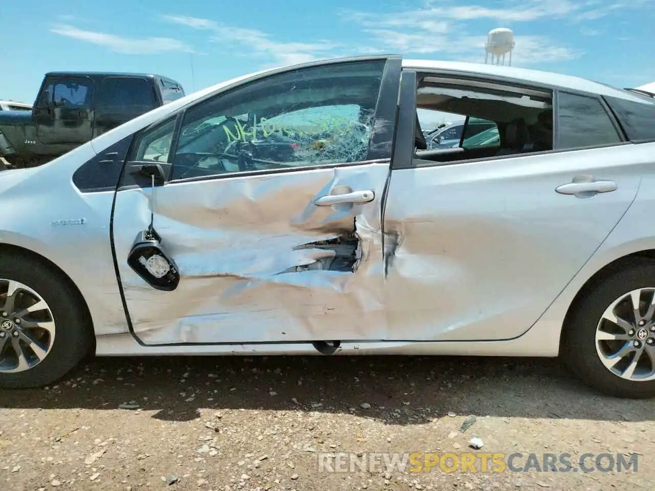 9 Photograph of a damaged car JTDKAMFUXM3134221 TOYOTA PRIUS 2021