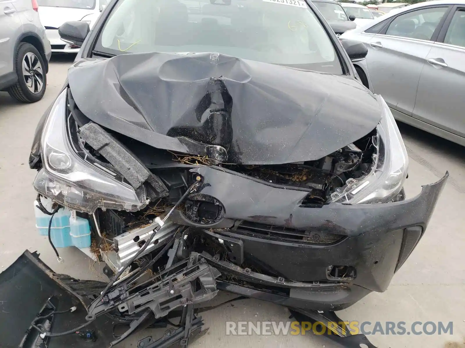 9 Photograph of a damaged car JTDKAMFUXM3145929 TOYOTA PRIUS 2021