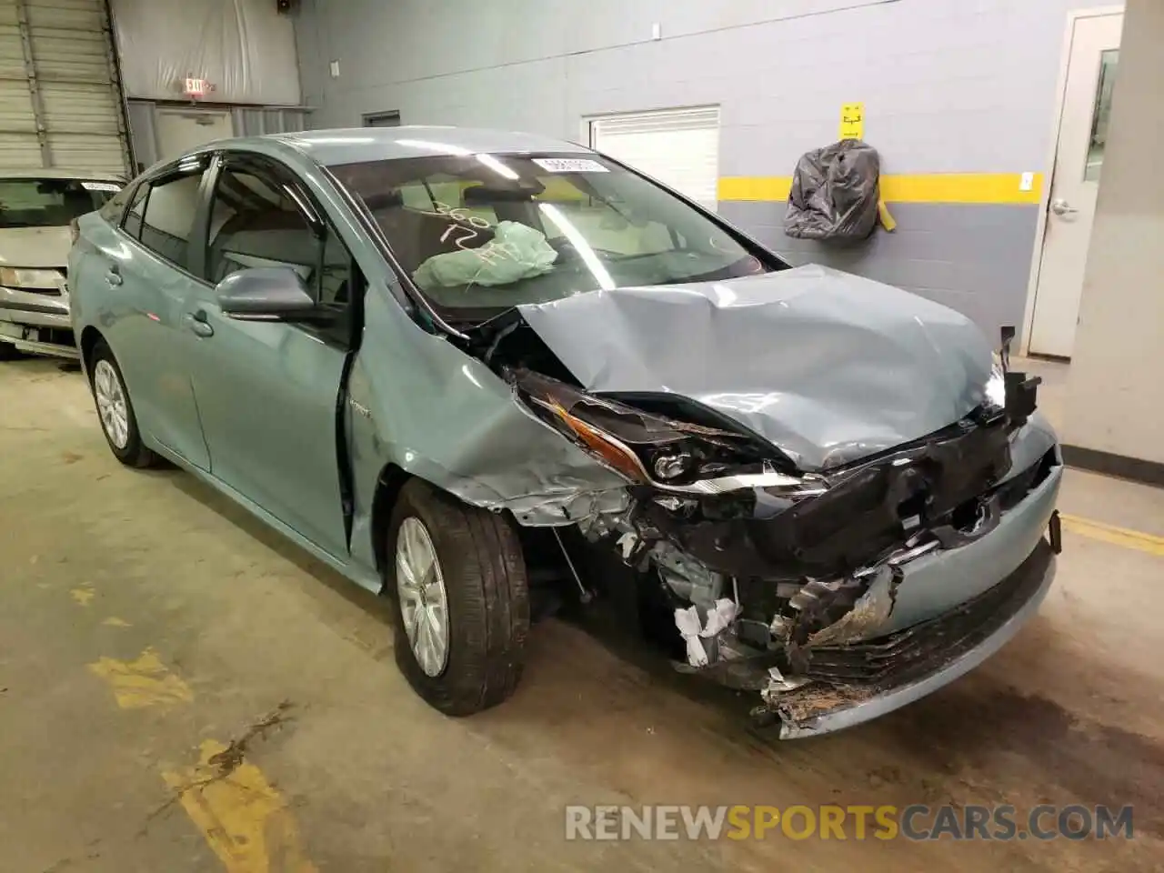 1 Photograph of a damaged car JTDKAMFUXM3147793 TOYOTA PRIUS 2021