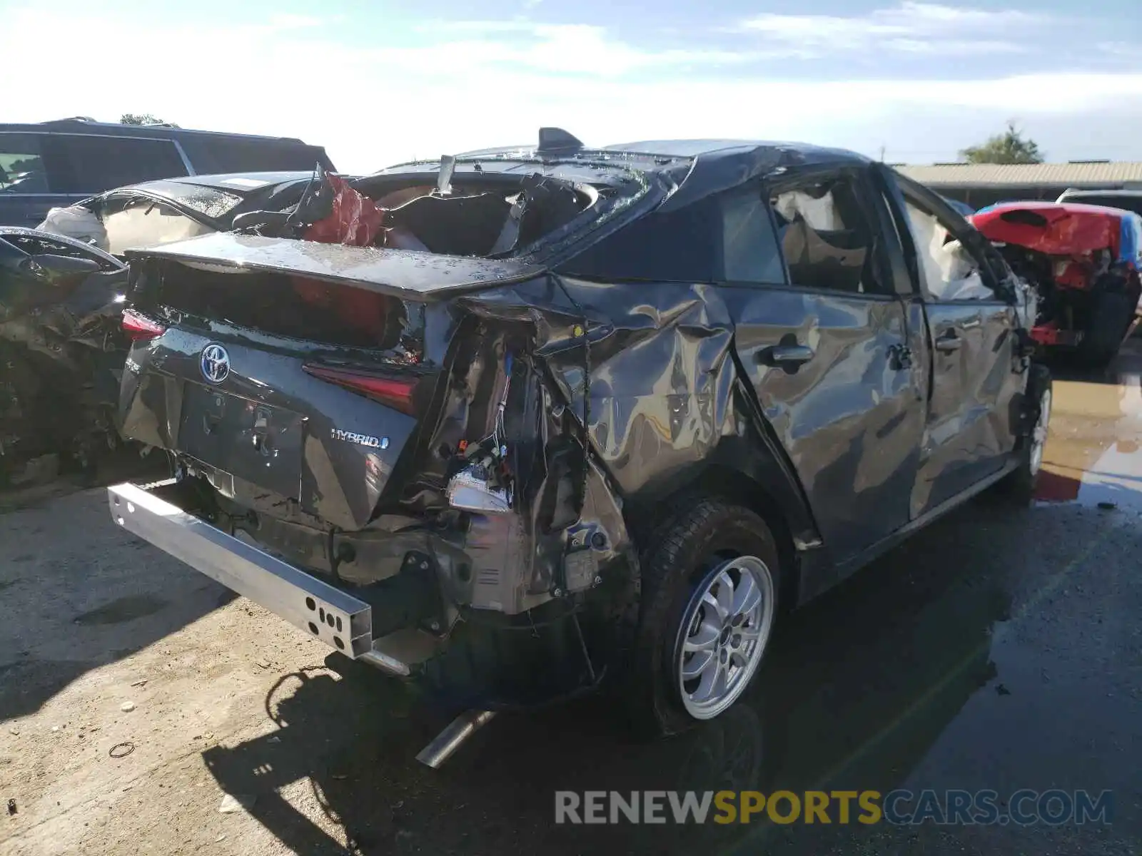 4 Photograph of a damaged car JTDKAMFUXM3149995 TOYOTA PRIUS 2021