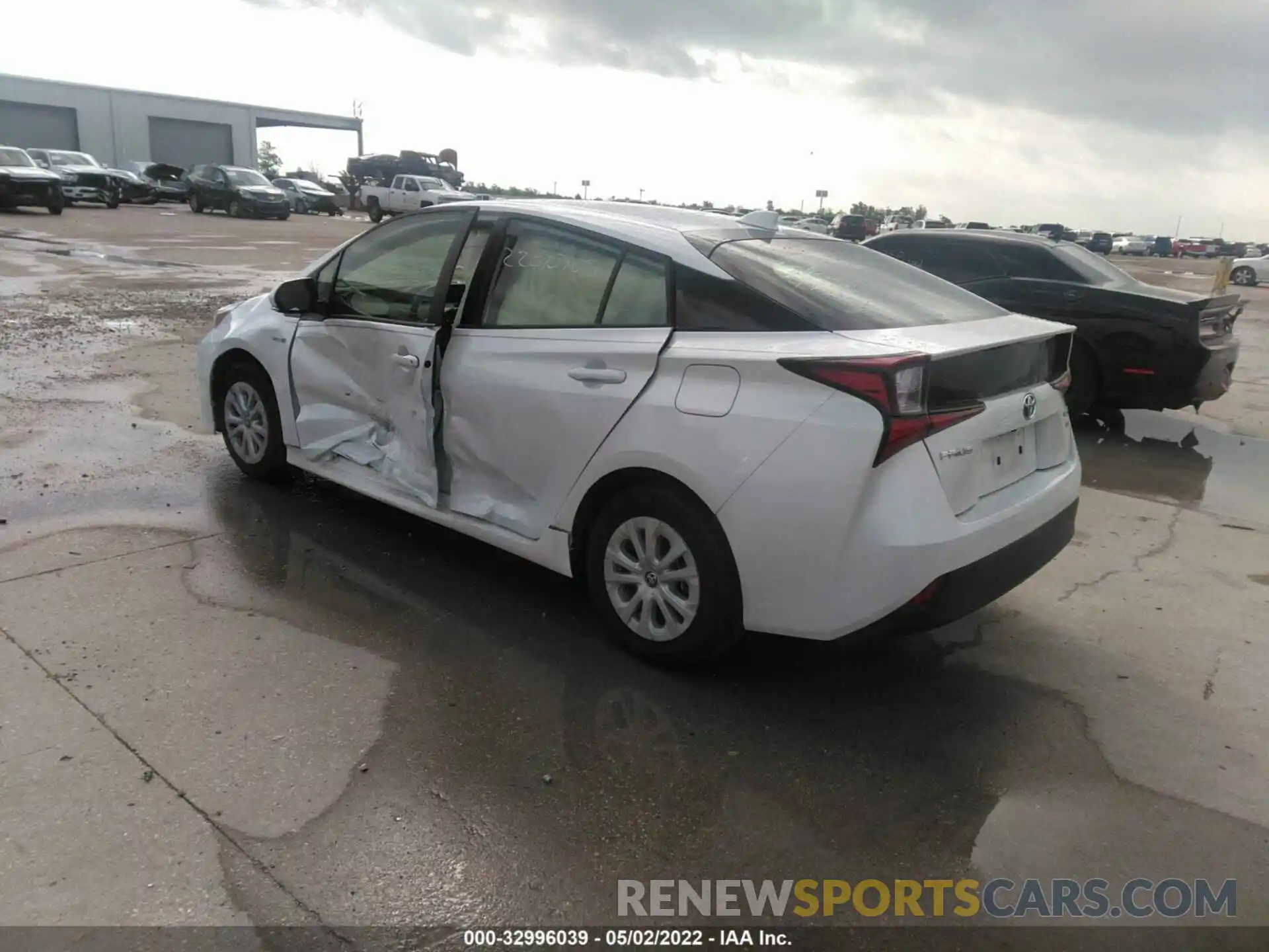 3 Photograph of a damaged car JTDKAMFUXM3151844 TOYOTA PRIUS 2021