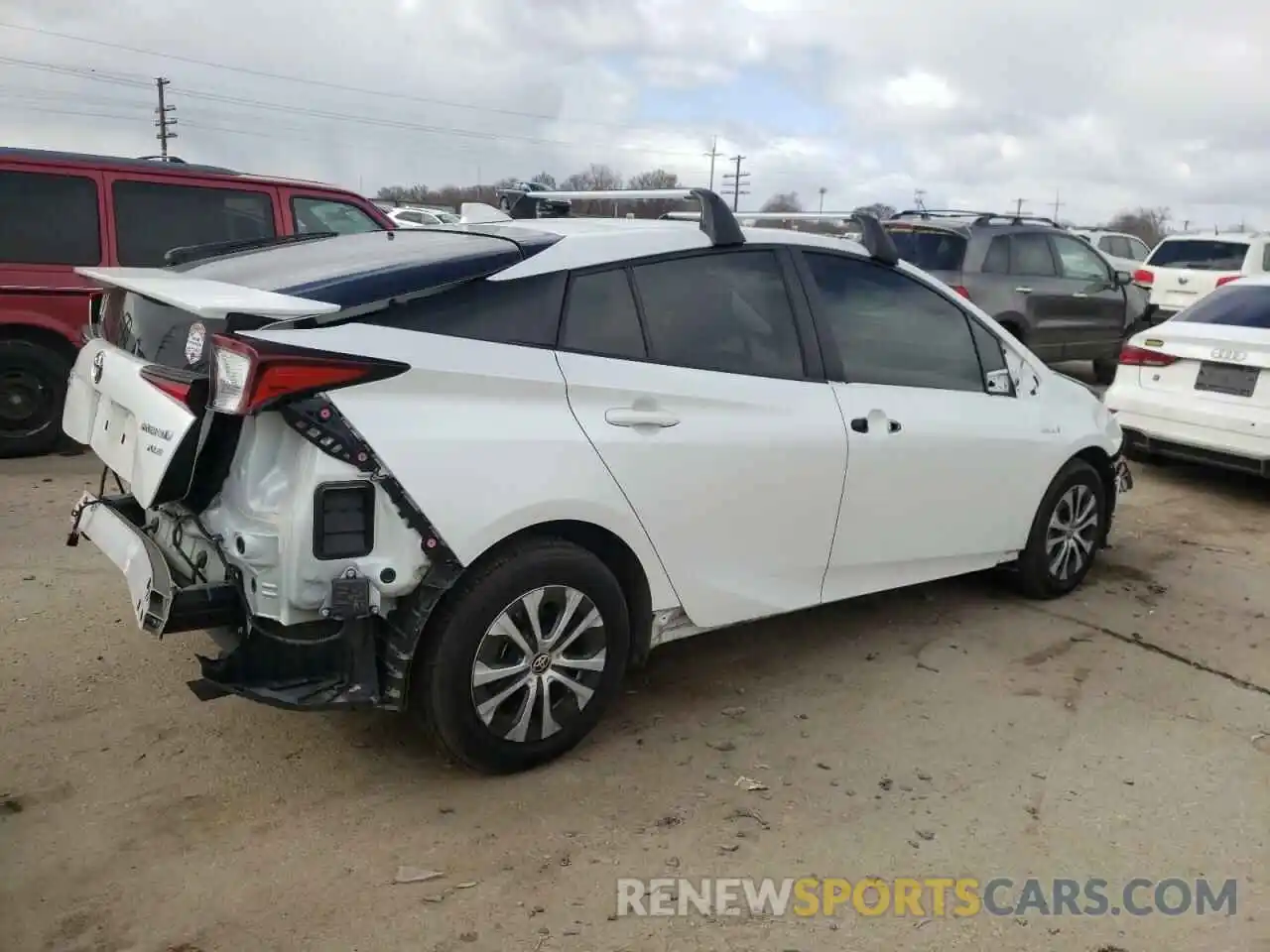 3 Photograph of a damaged car JTDL9MFU1M3025255 TOYOTA PRIUS 2021