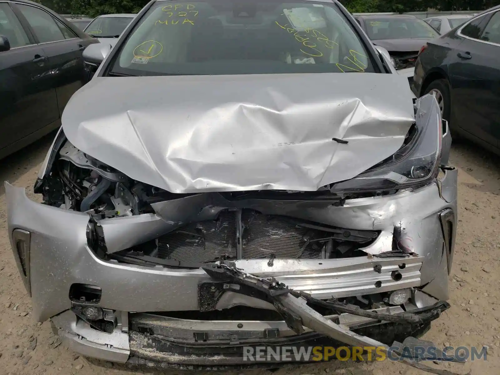 9 Photograph of a damaged car JTDL9MFU1M3026728 TOYOTA PRIUS 2021