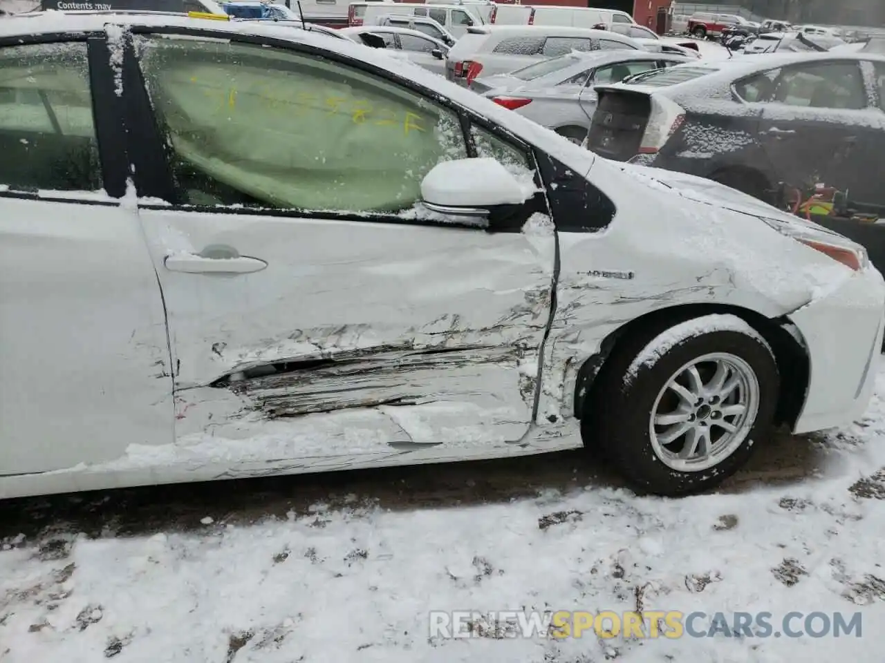 9 Photograph of a damaged car JTDL9MFU1M3029306 TOYOTA PRIUS 2021