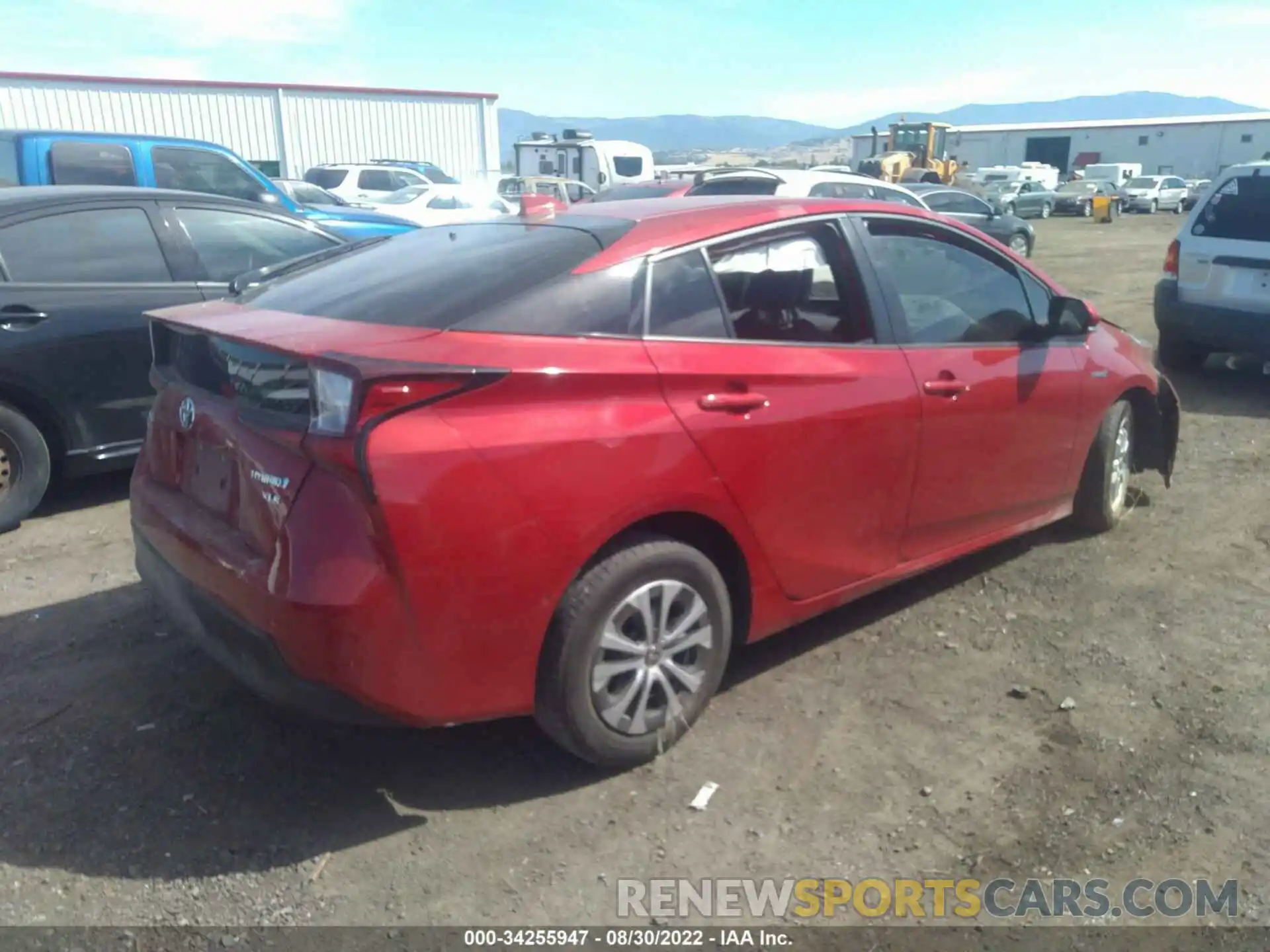 4 Photograph of a damaged car JTDL9MFU1M3030570 TOYOTA PRIUS 2021