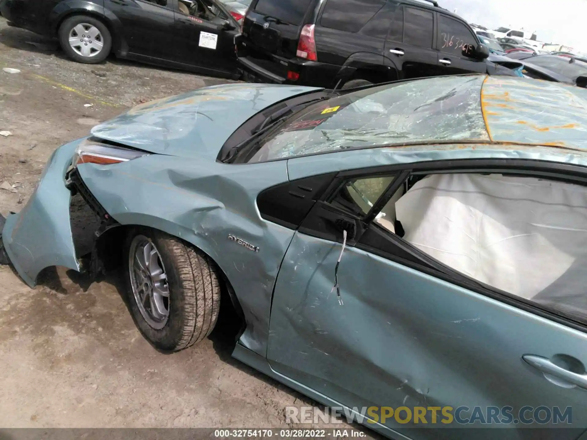 6 Photograph of a damaged car JTDL9MFU1M3030603 TOYOTA PRIUS 2021