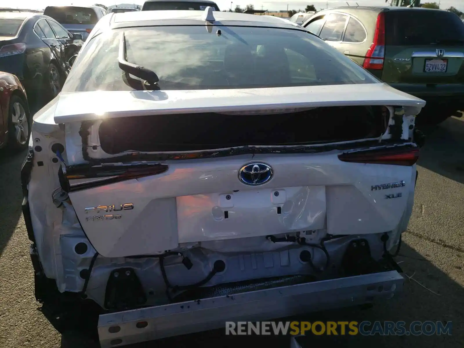 9 Photograph of a damaged car JTDL9MFU3M3025905 TOYOTA PRIUS 2021