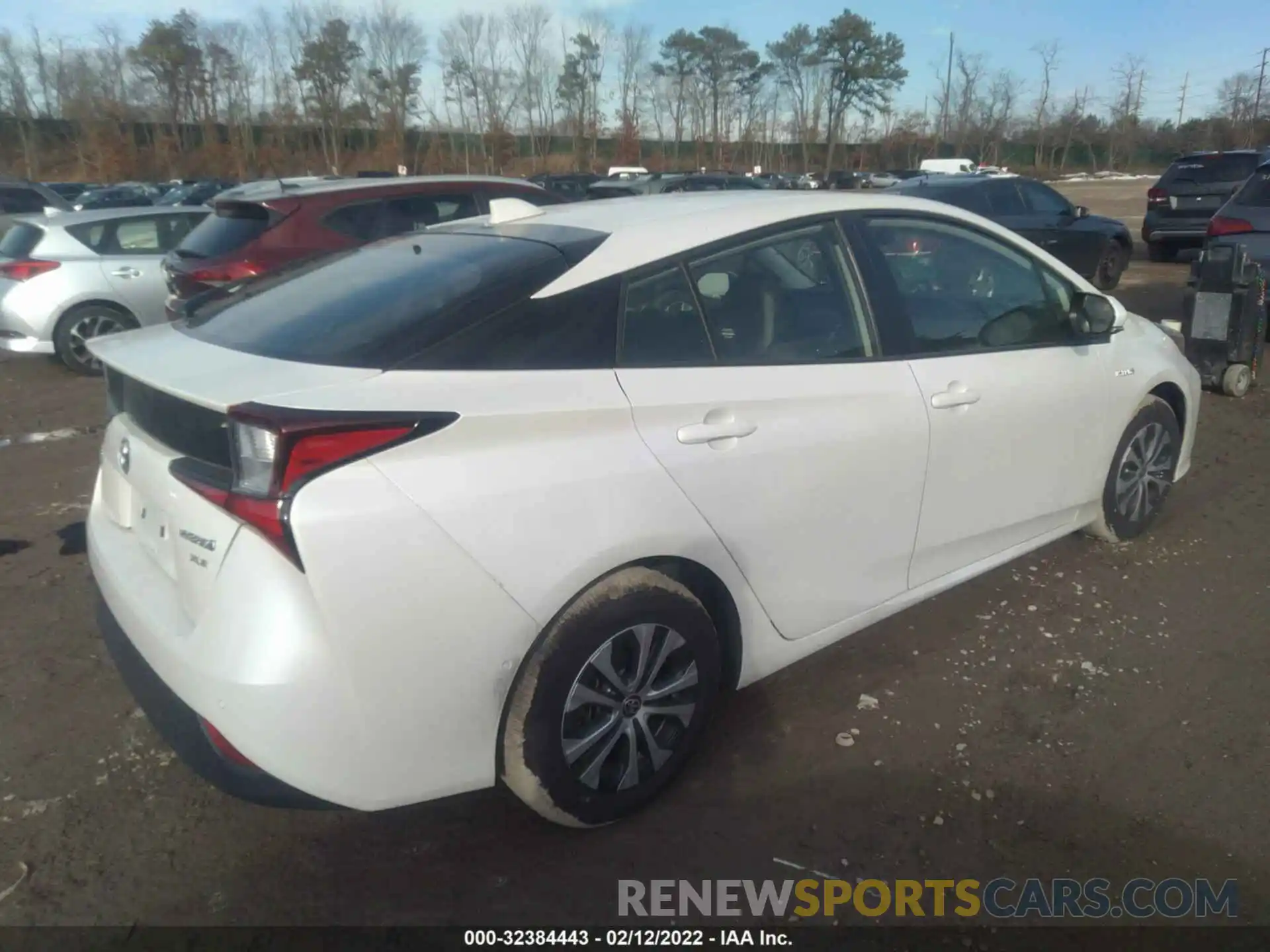 4 Photograph of a damaged car JTDL9MFU3M3027878 TOYOTA PRIUS 2021