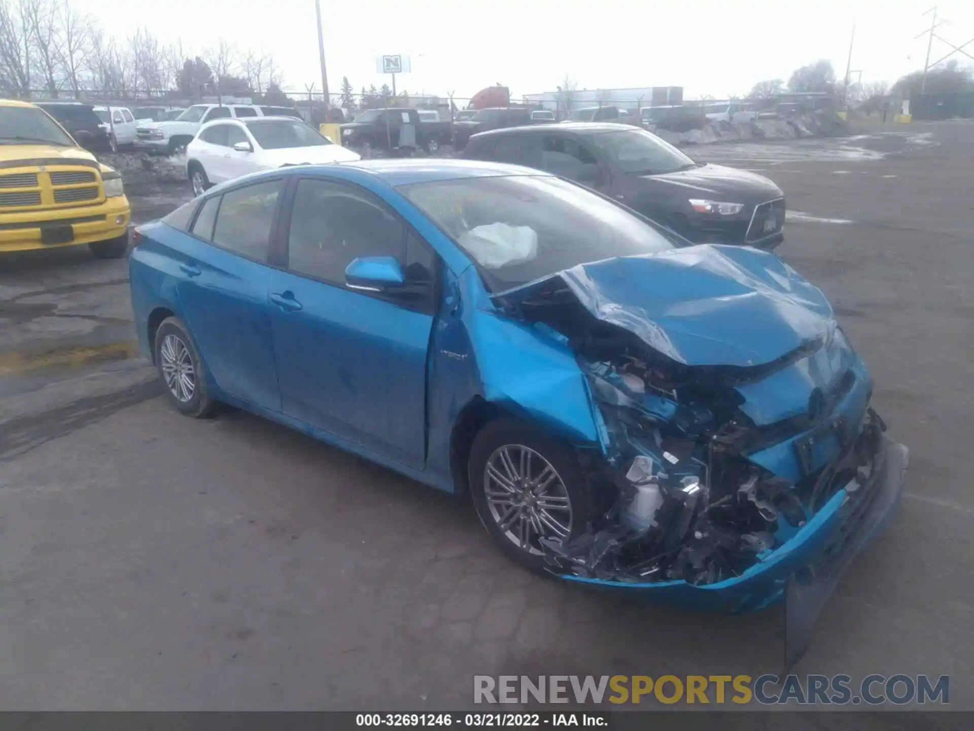 1 Photograph of a damaged car JTDL9MFU3M3029159 TOYOTA PRIUS 2021