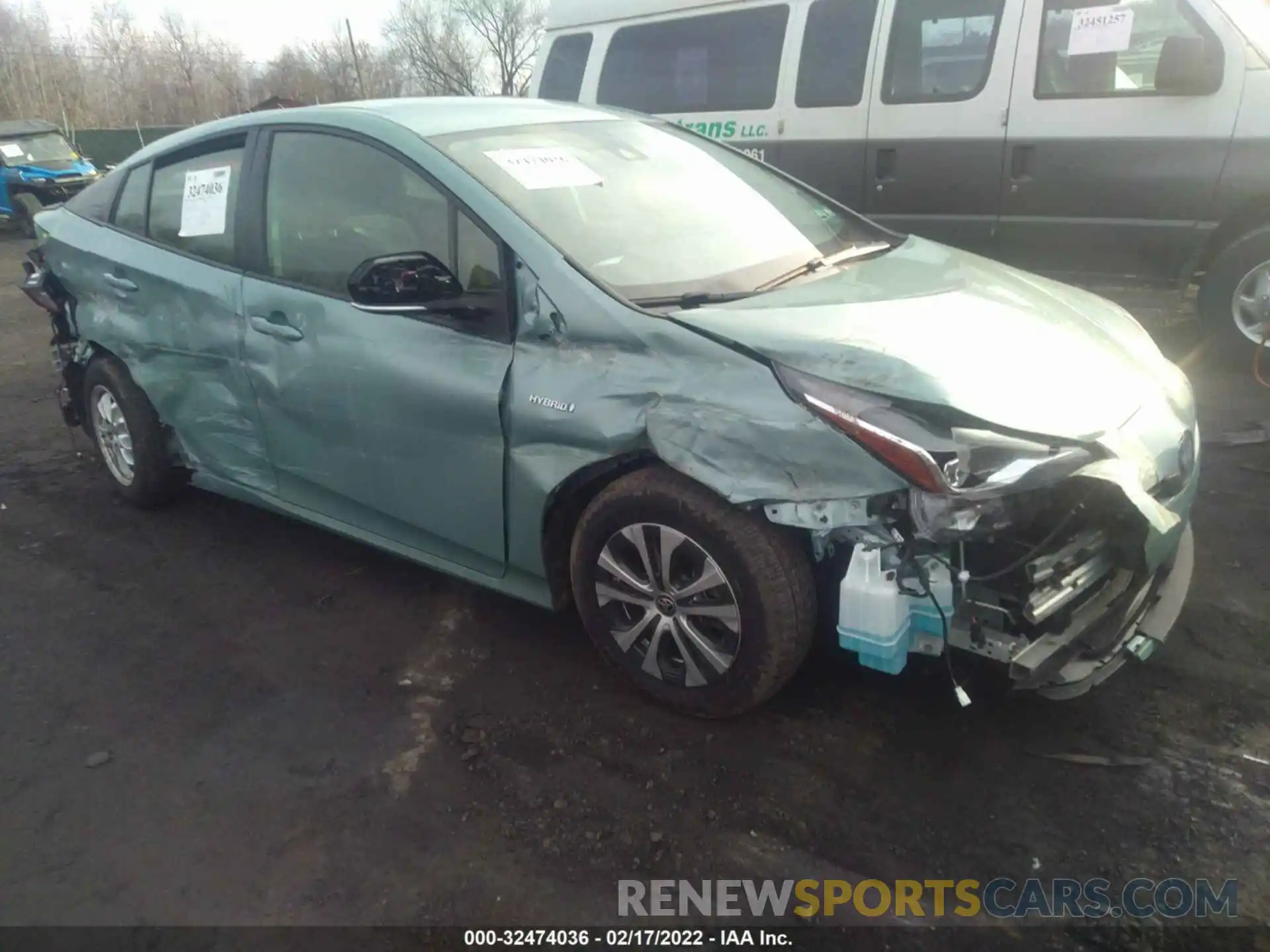 1 Photograph of a damaged car JTDL9MFU3M3029999 TOYOTA PRIUS 2021