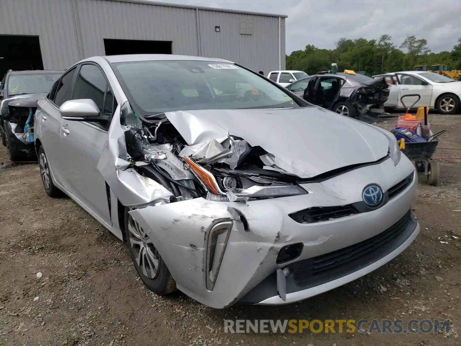 1 Photograph of a damaged car JTDL9MFU3M3030652 TOYOTA PRIUS 2021