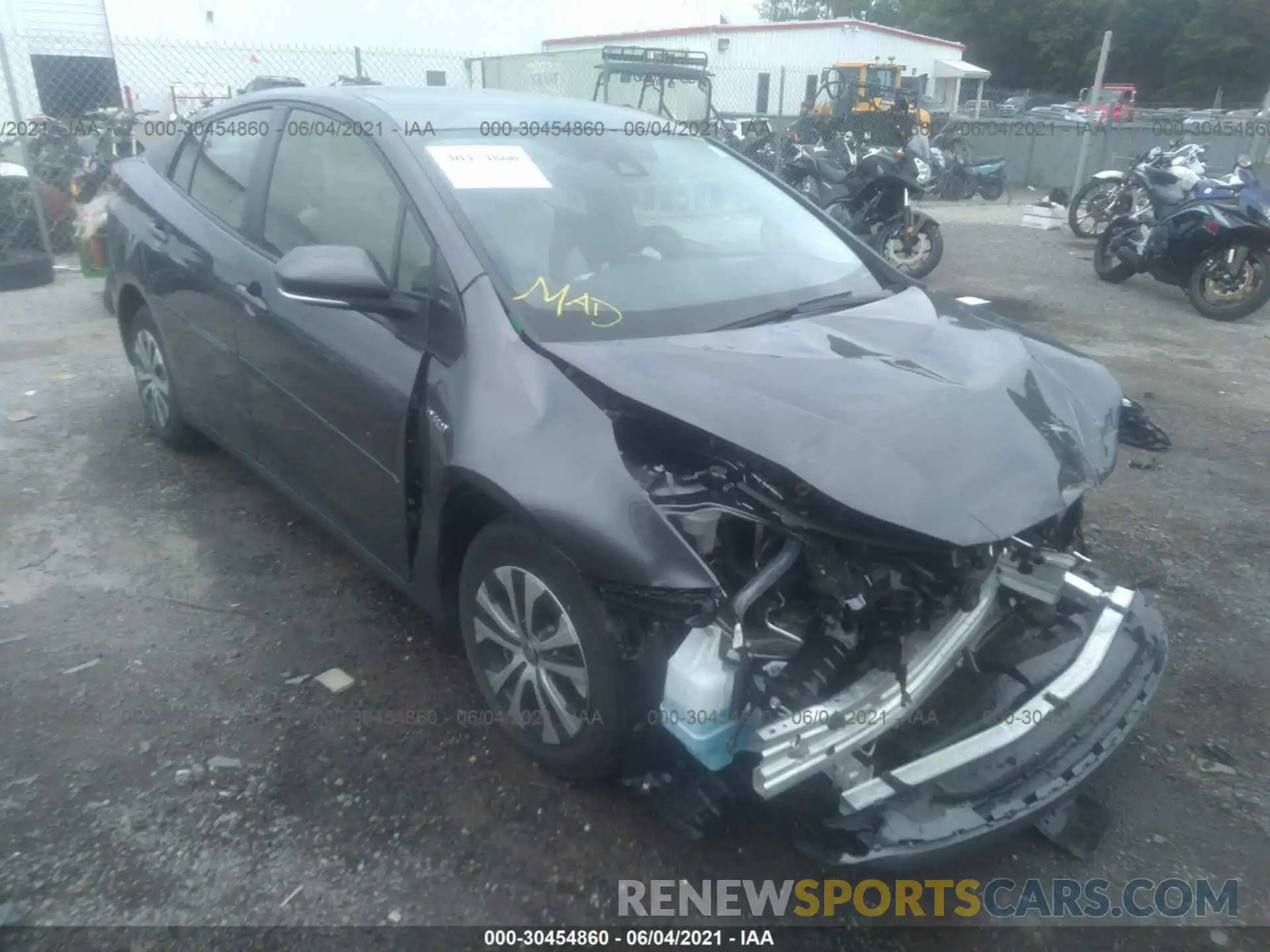 1 Photograph of a damaged car JTDL9MFU4M3022818 TOYOTA PRIUS 2021