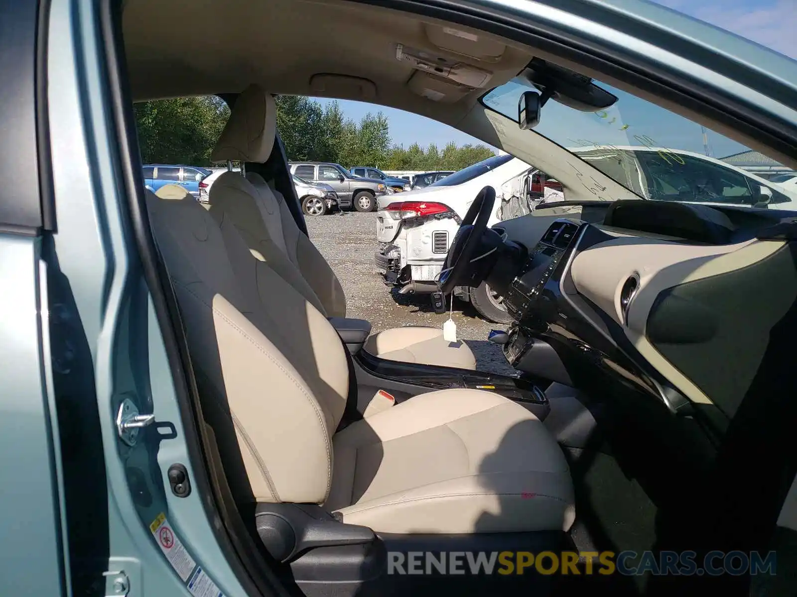 5 Photograph of a damaged car JTDL9MFU6M3024912 TOYOTA PRIUS 2021