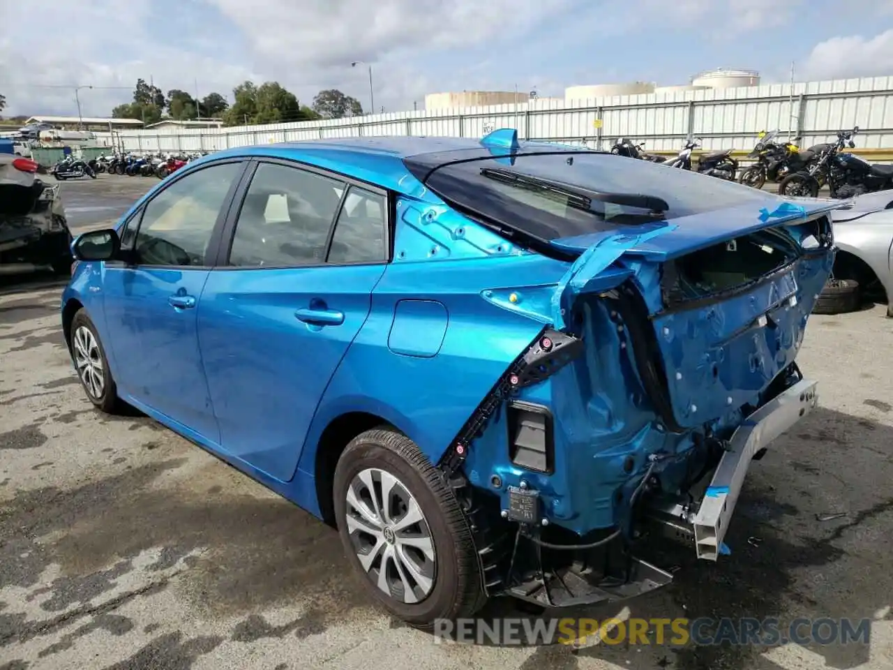 3 Photograph of a damaged car JTDL9MFU6M3025140 TOYOTA PRIUS 2021