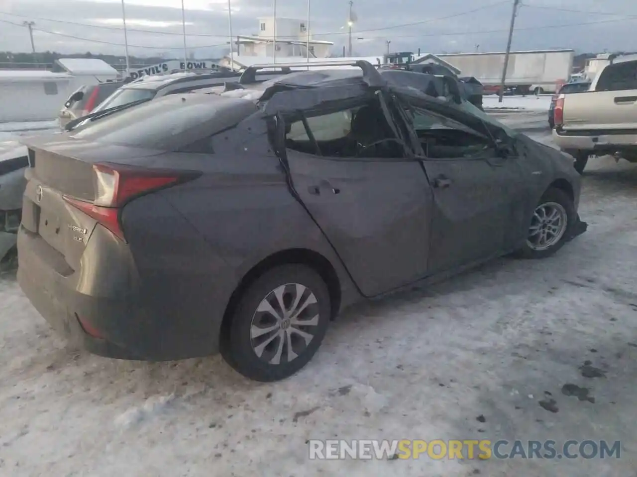 4 Photograph of a damaged car JTDL9MFU6M3026188 TOYOTA PRIUS 2021