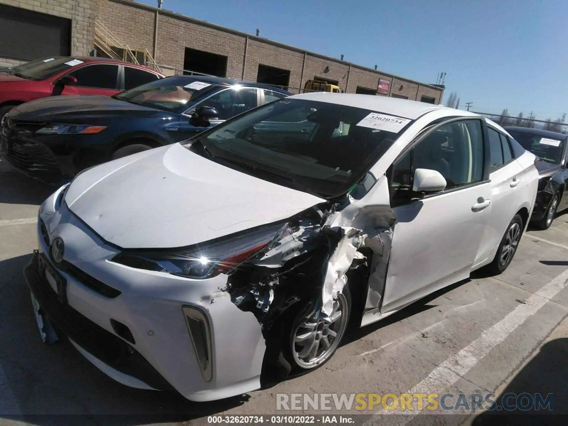 2 Photograph of a damaged car JTDL9MFU6M3027549 TOYOTA PRIUS 2021