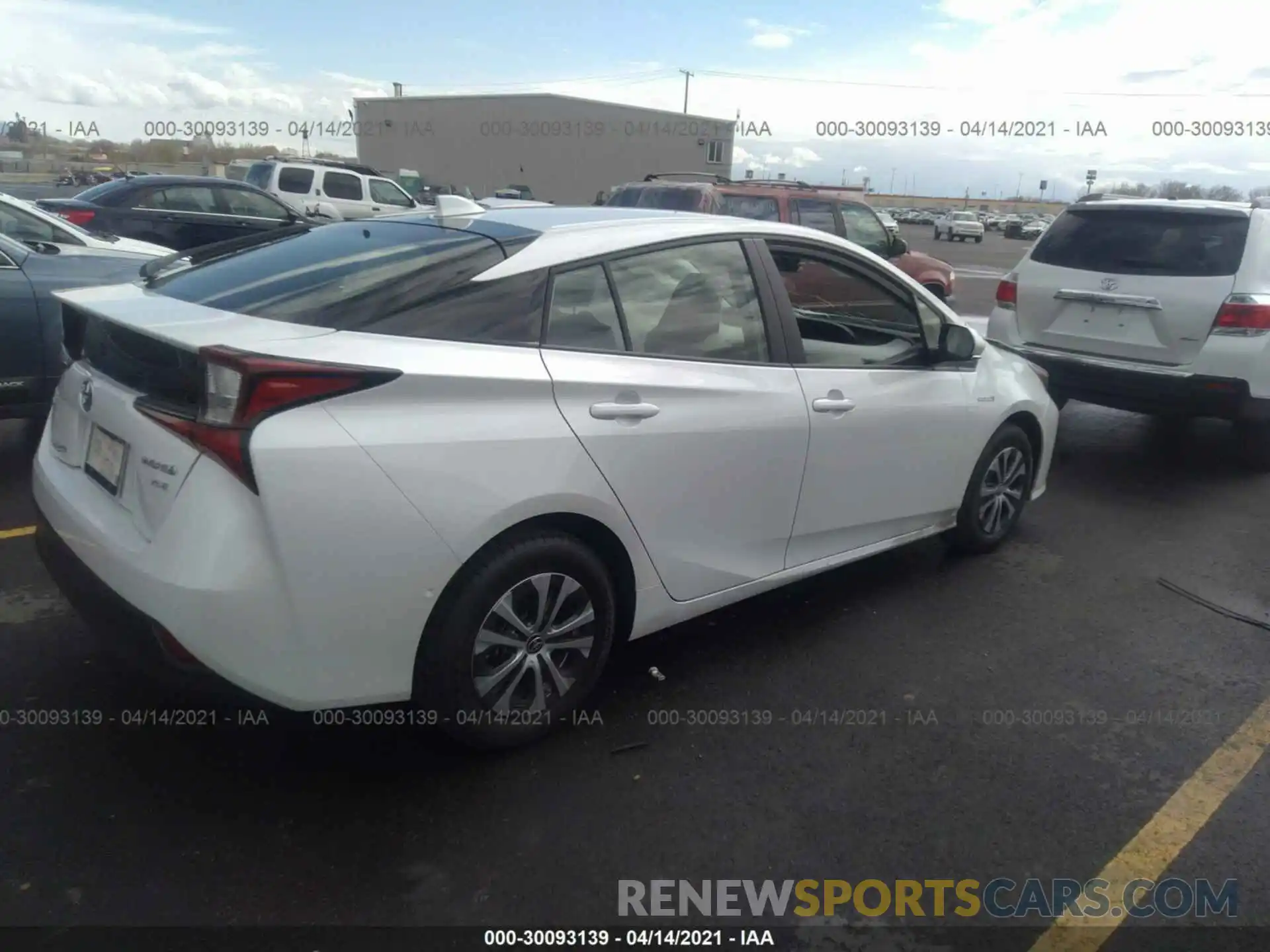 4 Photograph of a damaged car JTDL9MFU6M3028586 TOYOTA PRIUS 2021