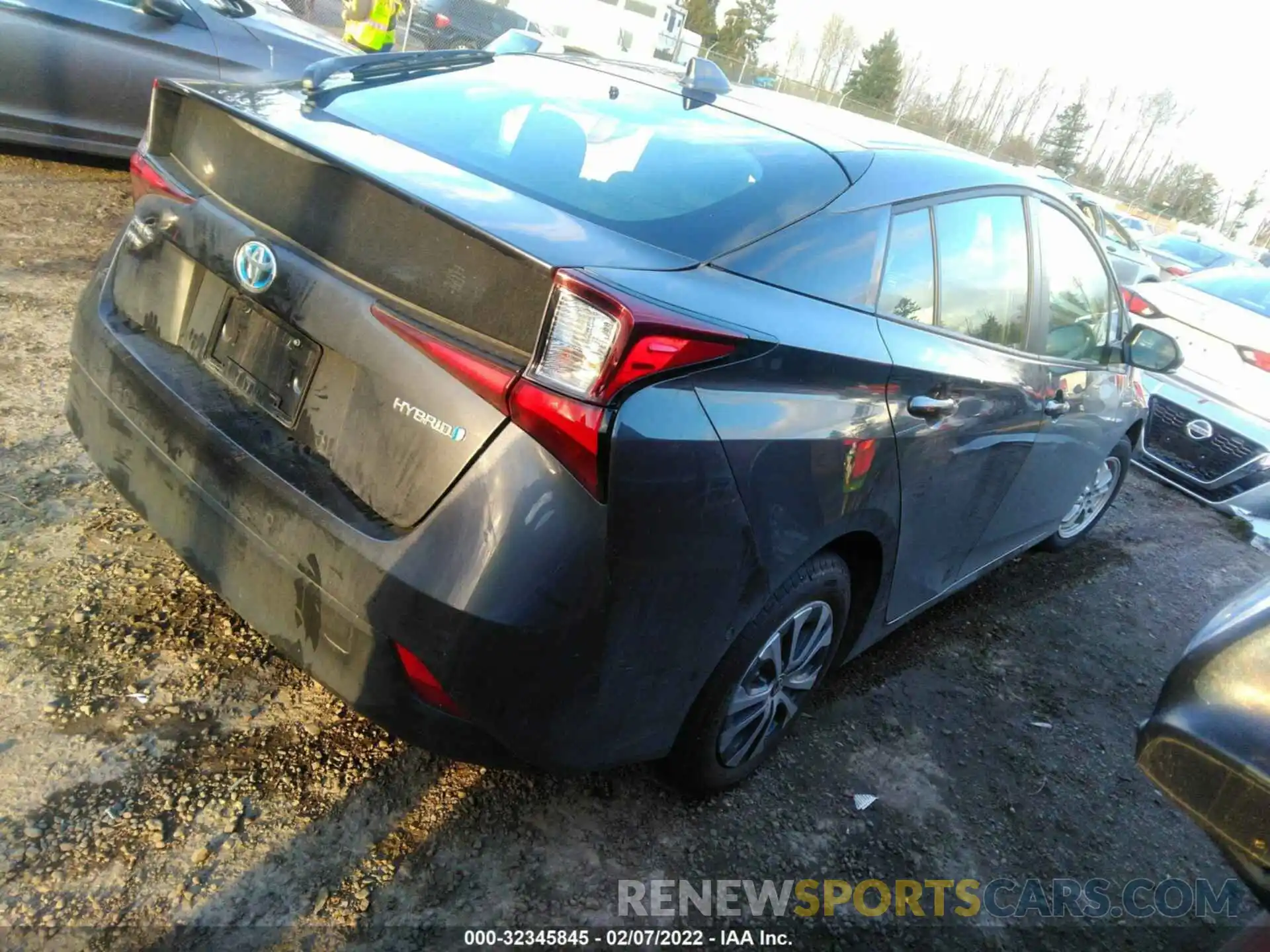 4 Photograph of a damaged car JTDL9MFU6M3030662 TOYOTA PRIUS 2021