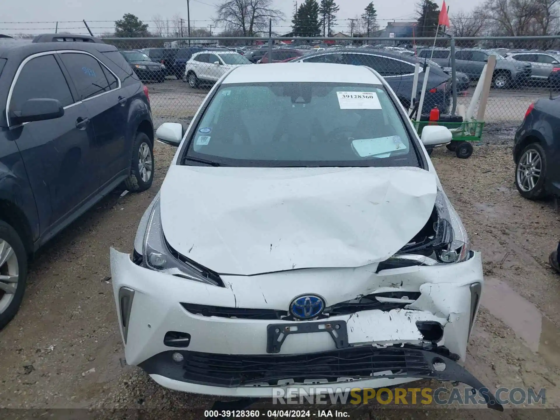 11 Photograph of a damaged car JTDL9MFU7M3026927 TOYOTA PRIUS 2021