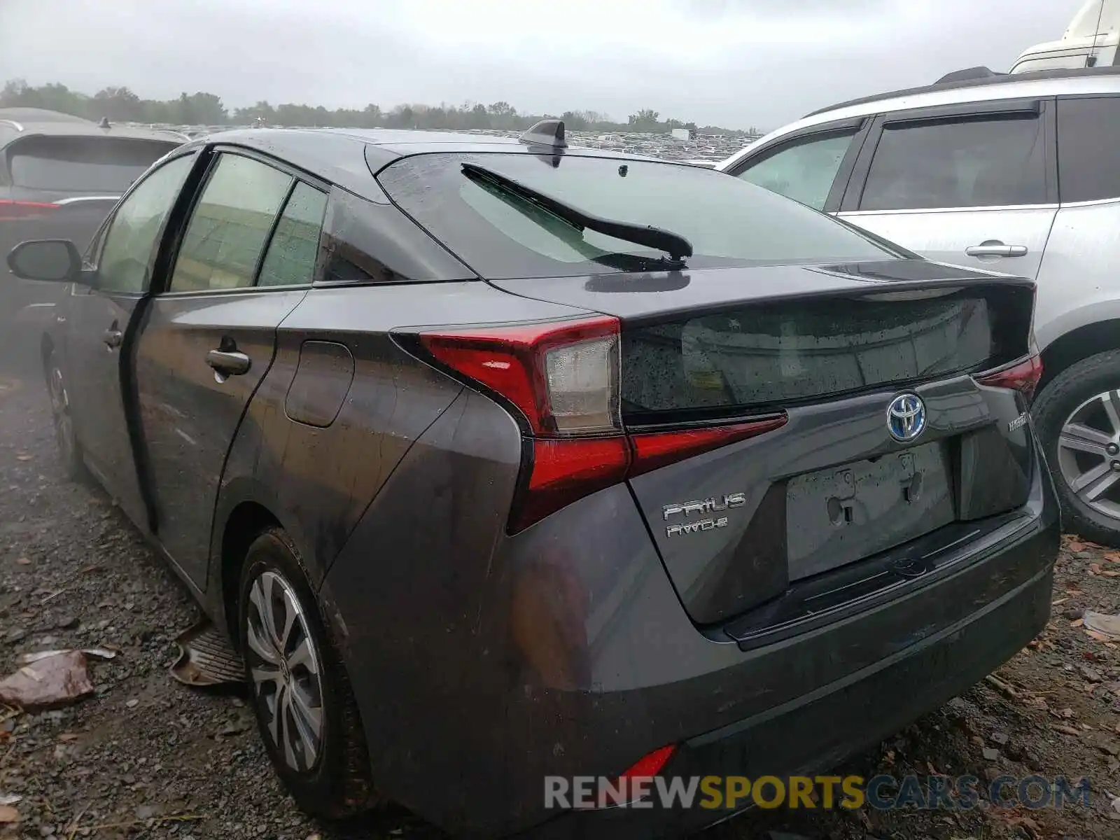 3 Photograph of a damaged car JTDL9MFU7M3029200 TOYOTA PRIUS 2021