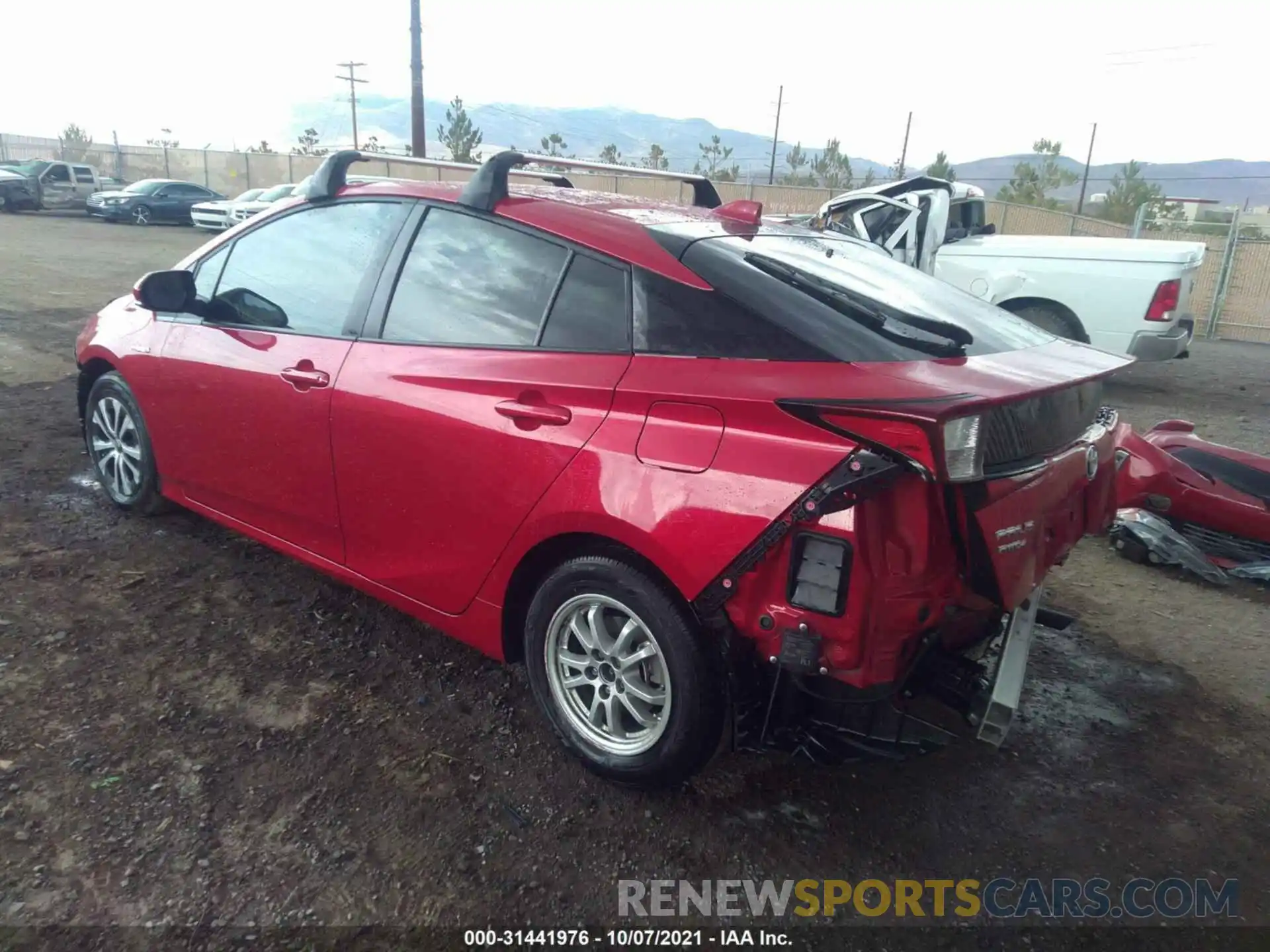 3 Photograph of a damaged car JTDL9MFU7M3029715 TOYOTA PRIUS 2021